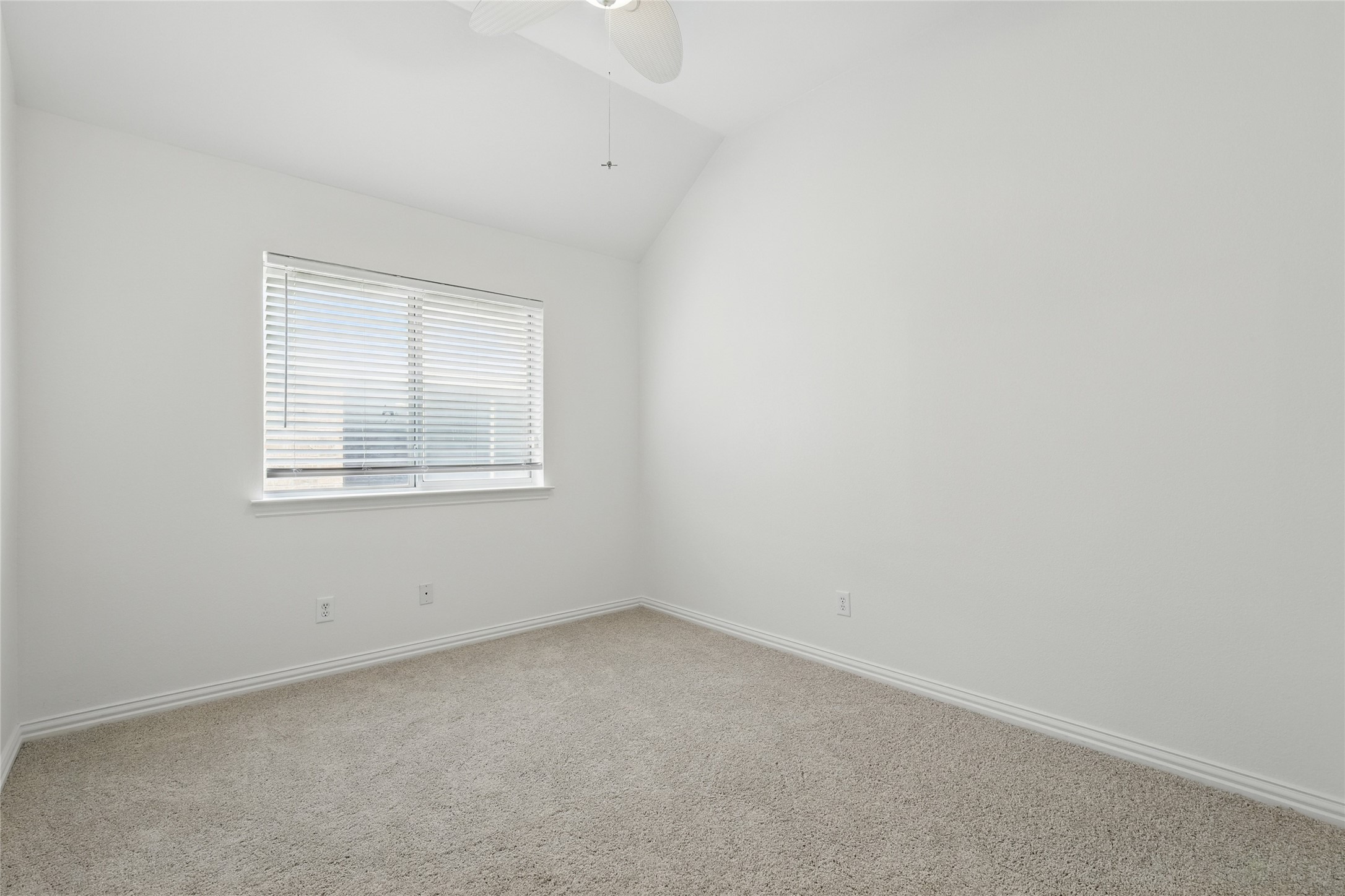 3405 Pheasant Hollow