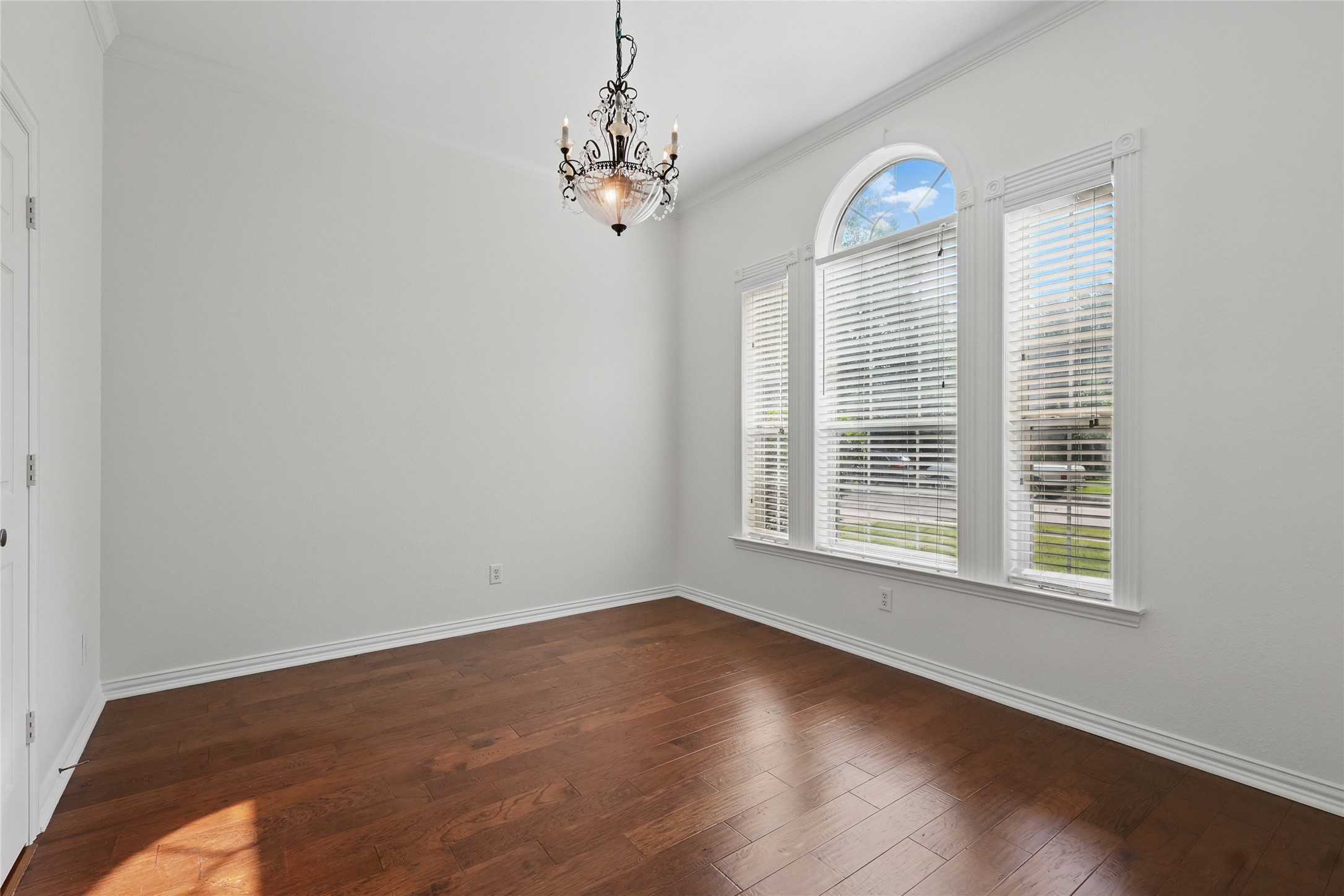 3405 Pheasant Hollow