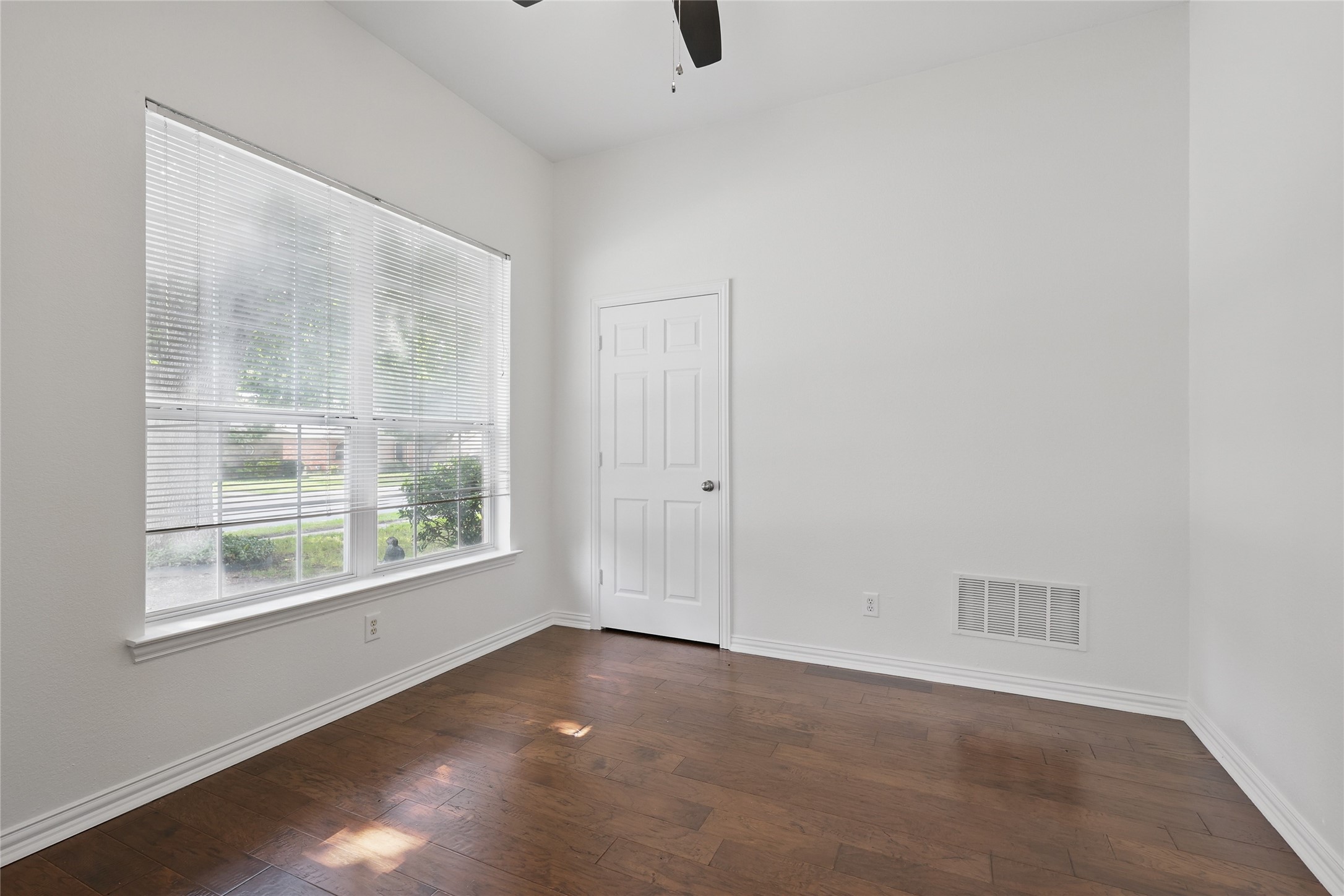 3405 Pheasant Hollow