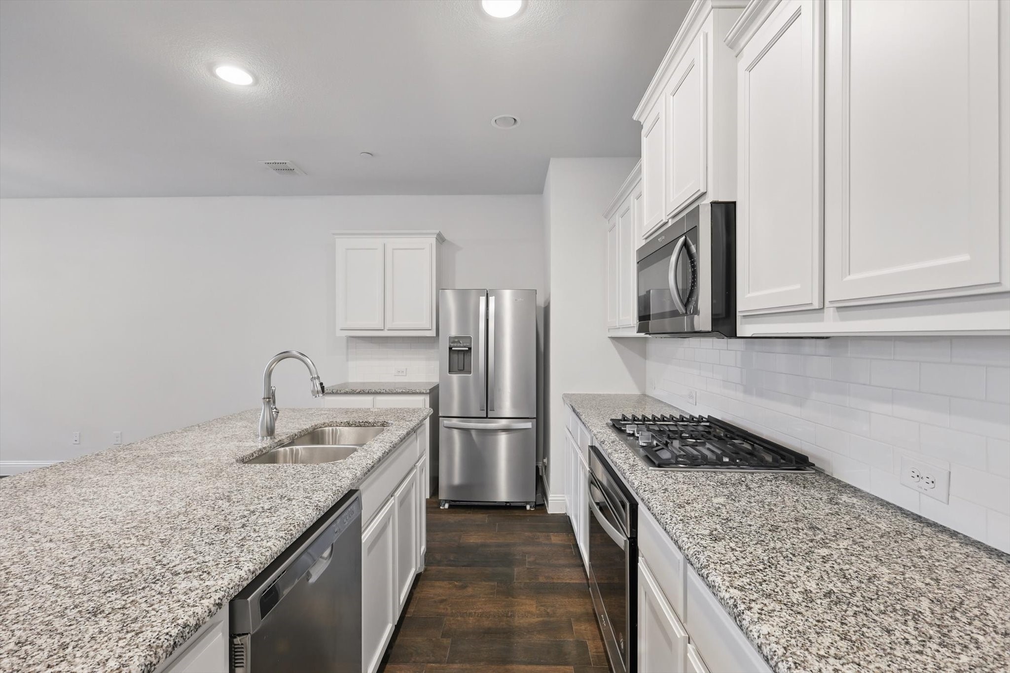 6804 Meadow Crest Drive