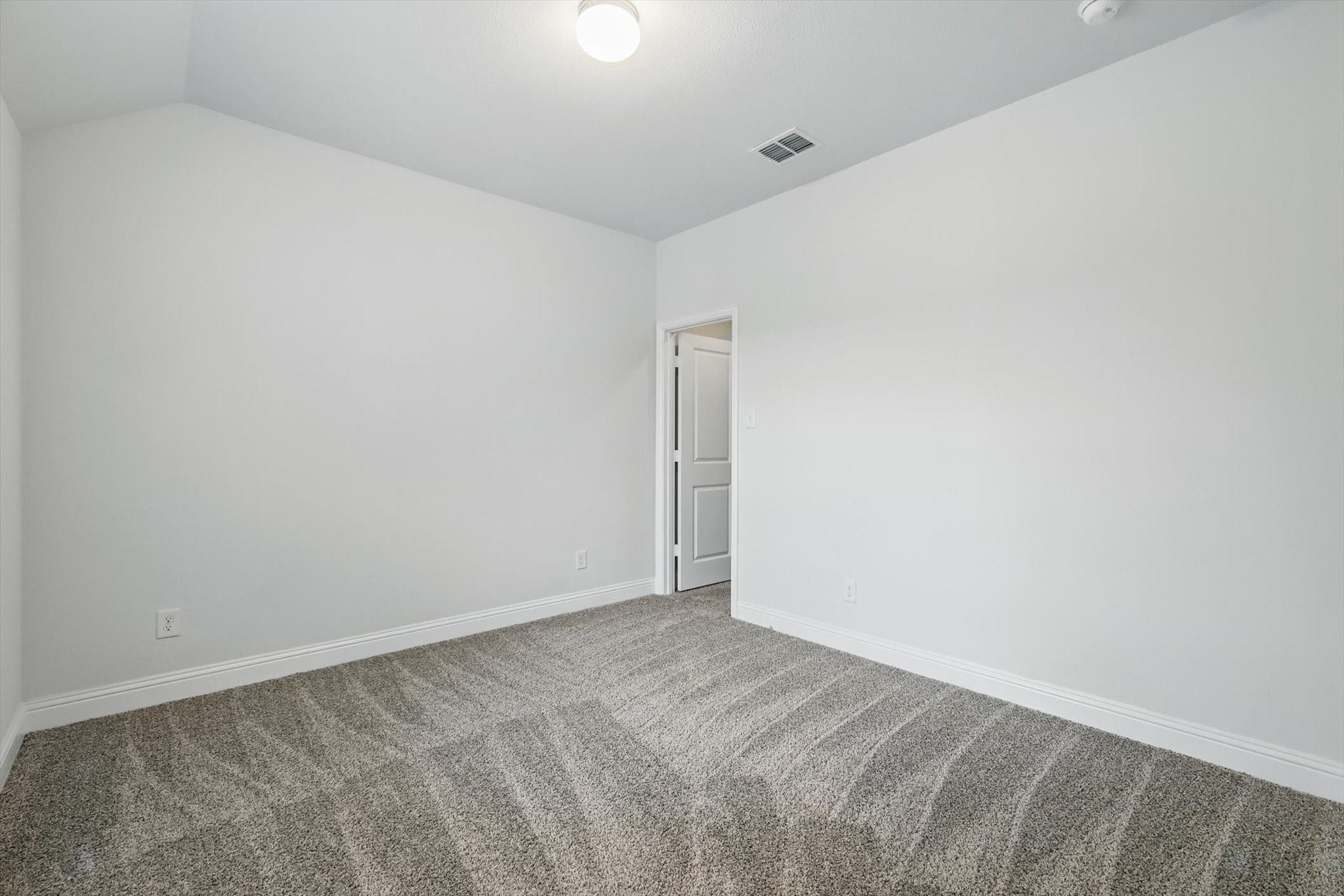 6804 Meadow Crest Drive