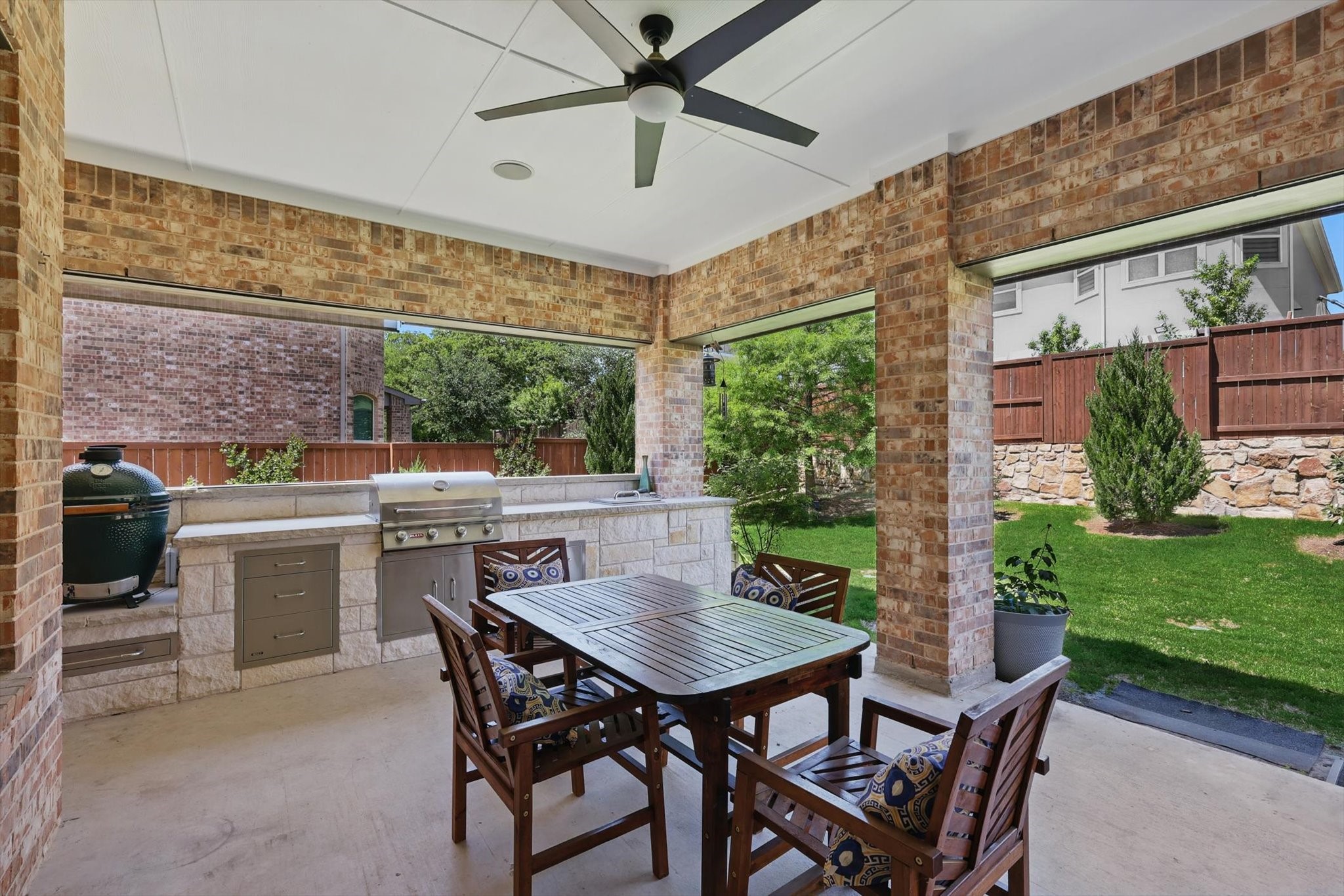 6558 Wooded Falls Trail Drive