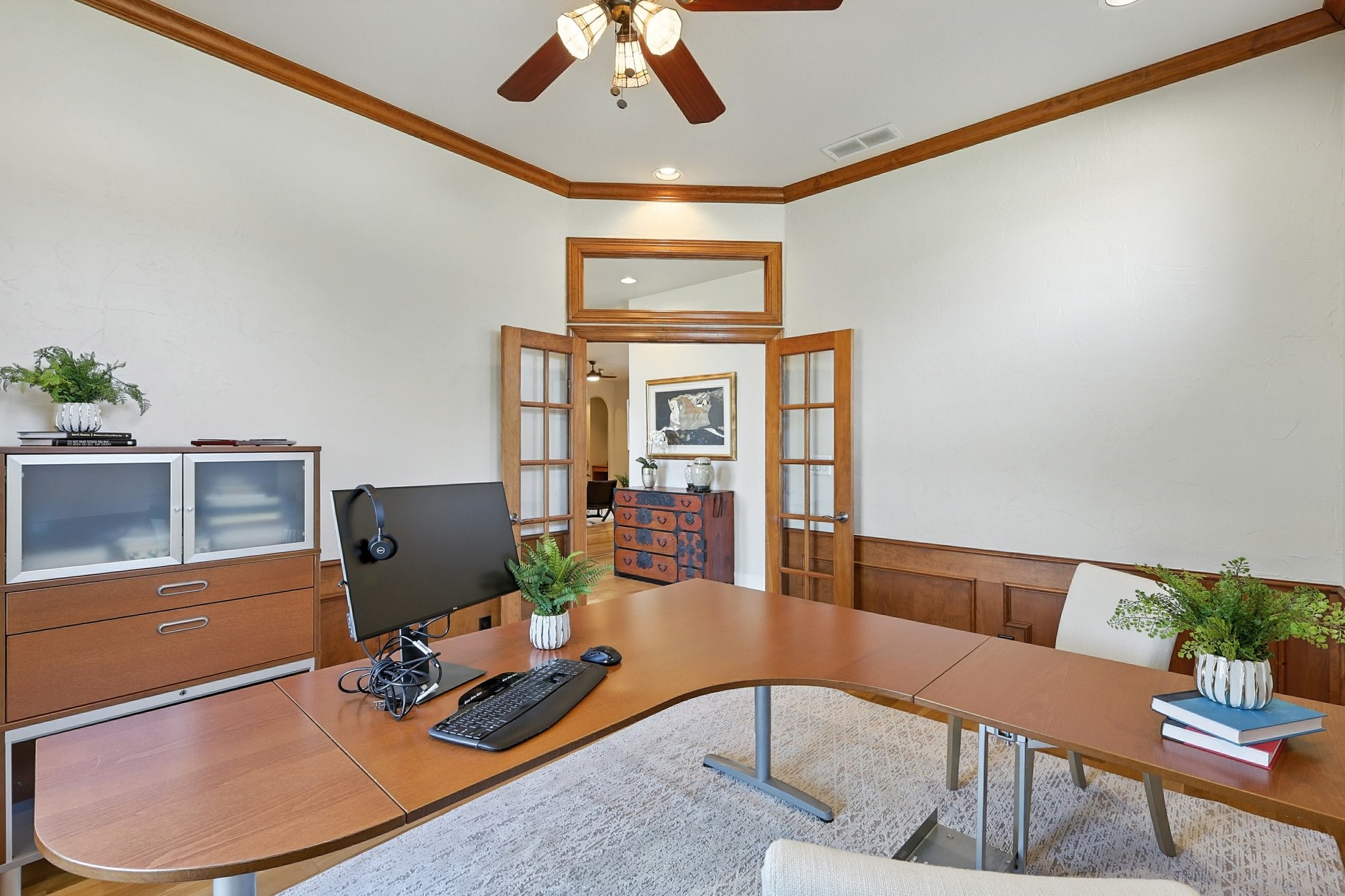 1150 Crepe Myrtle Lane