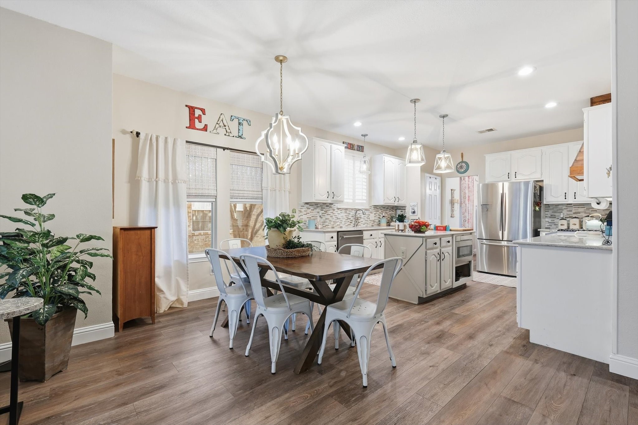 2708 Timberhill Drive