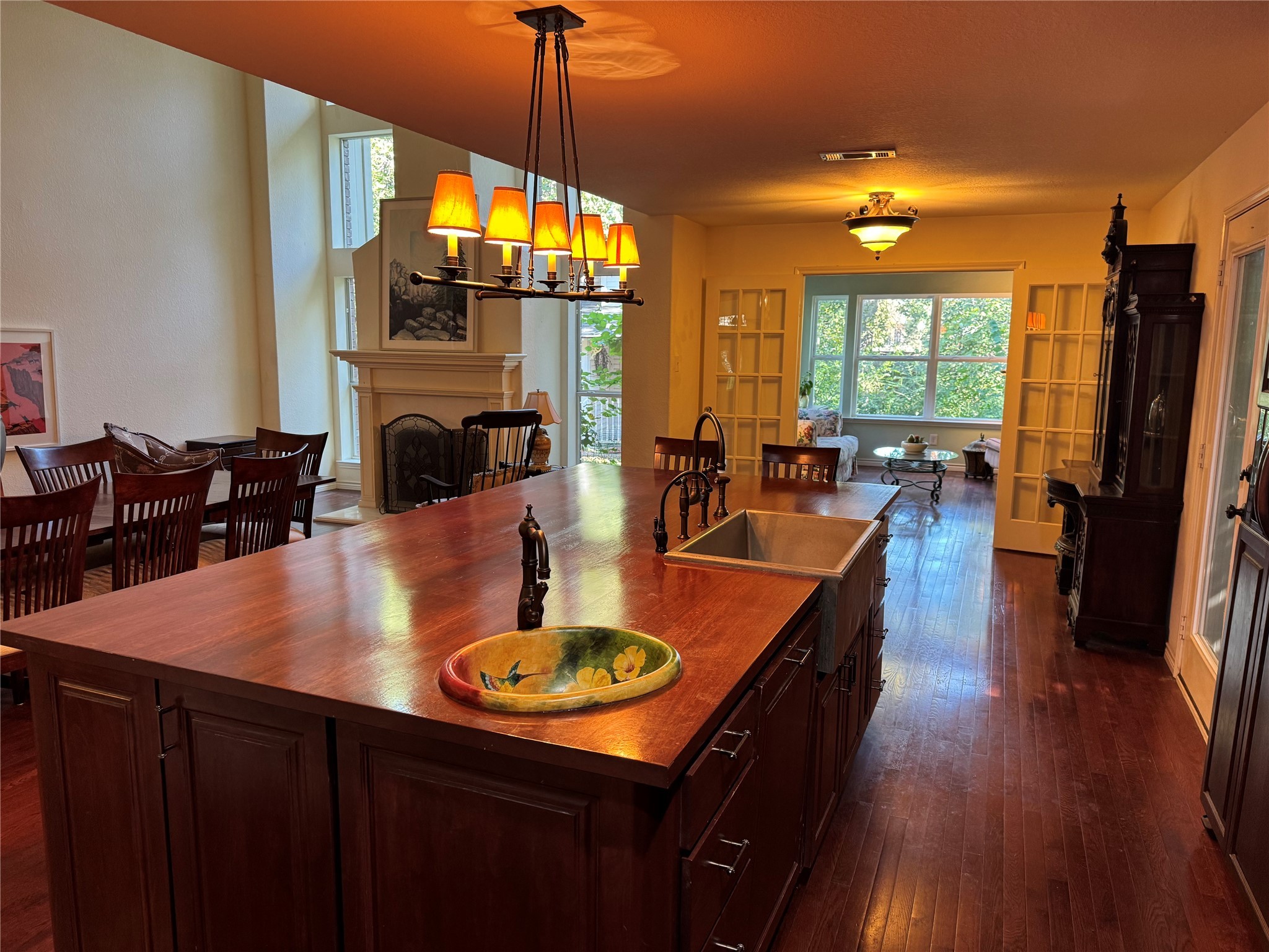 7305 Mira Vista Drive