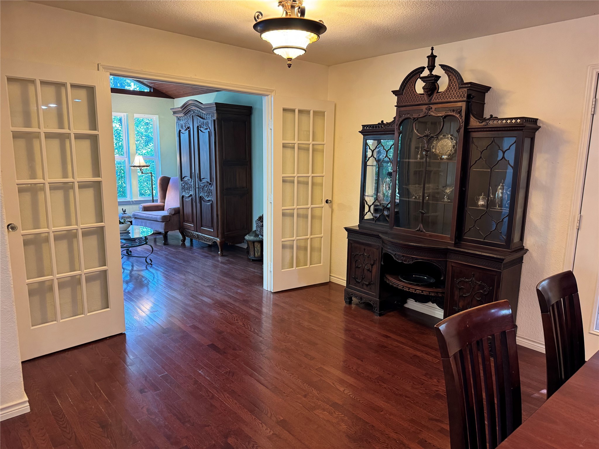 7305 Mira Vista Drive