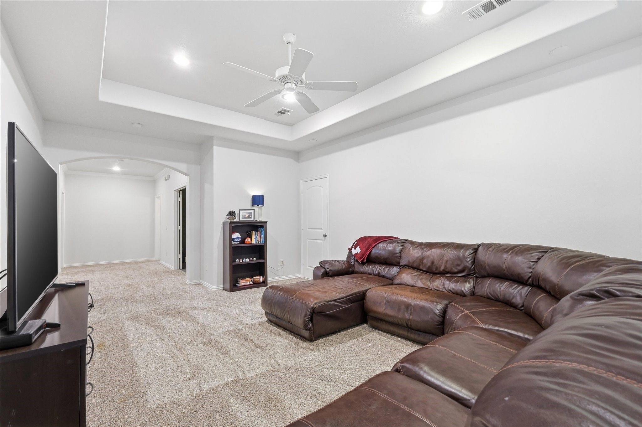 1366 Foster Street