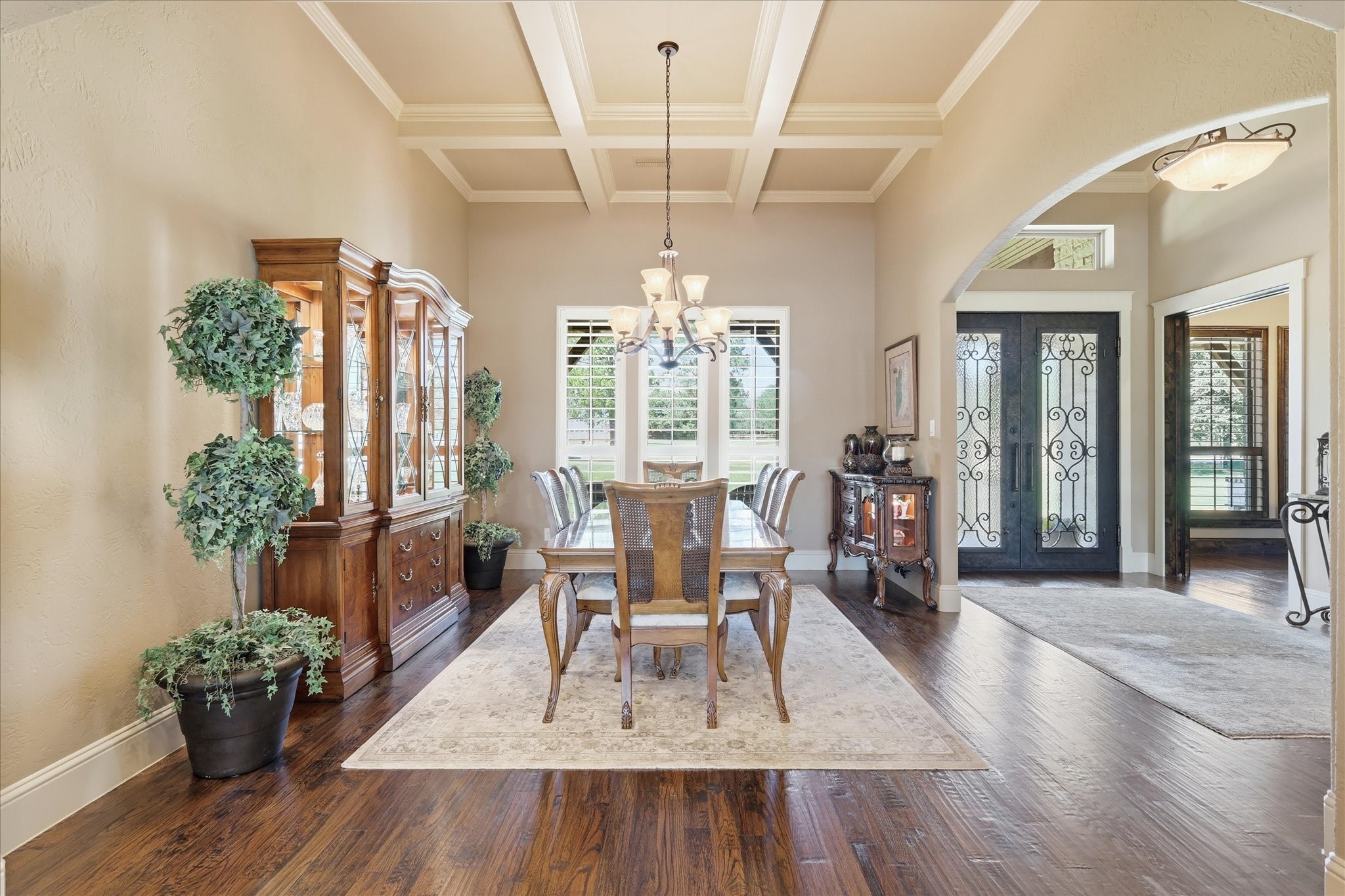 800 Stonewood Boulevard