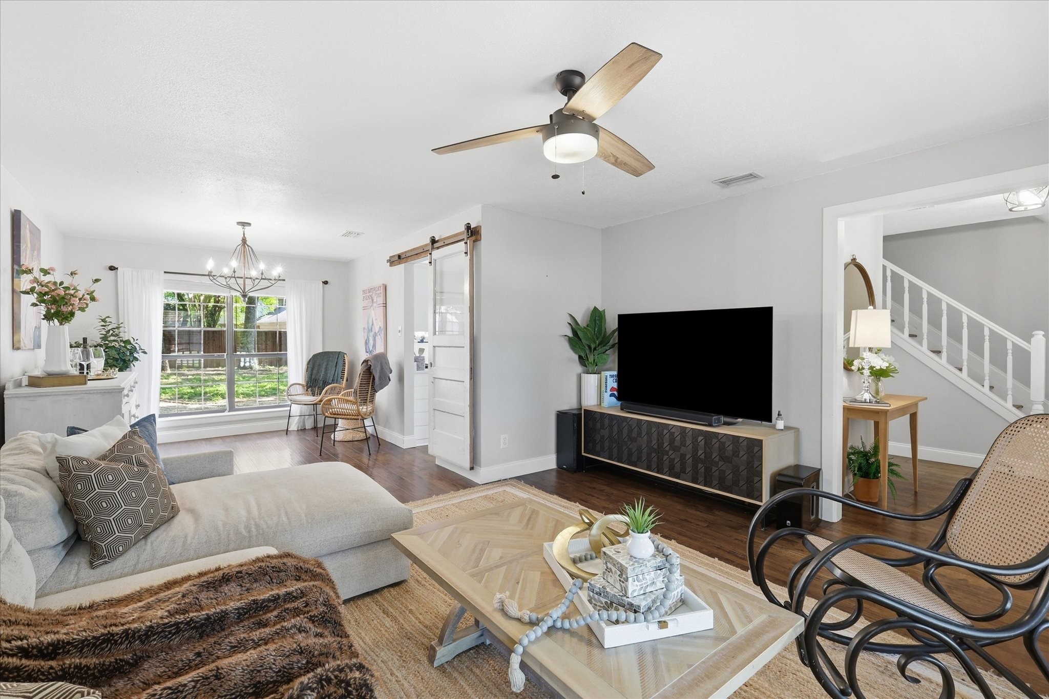 513 Fox Creek Court