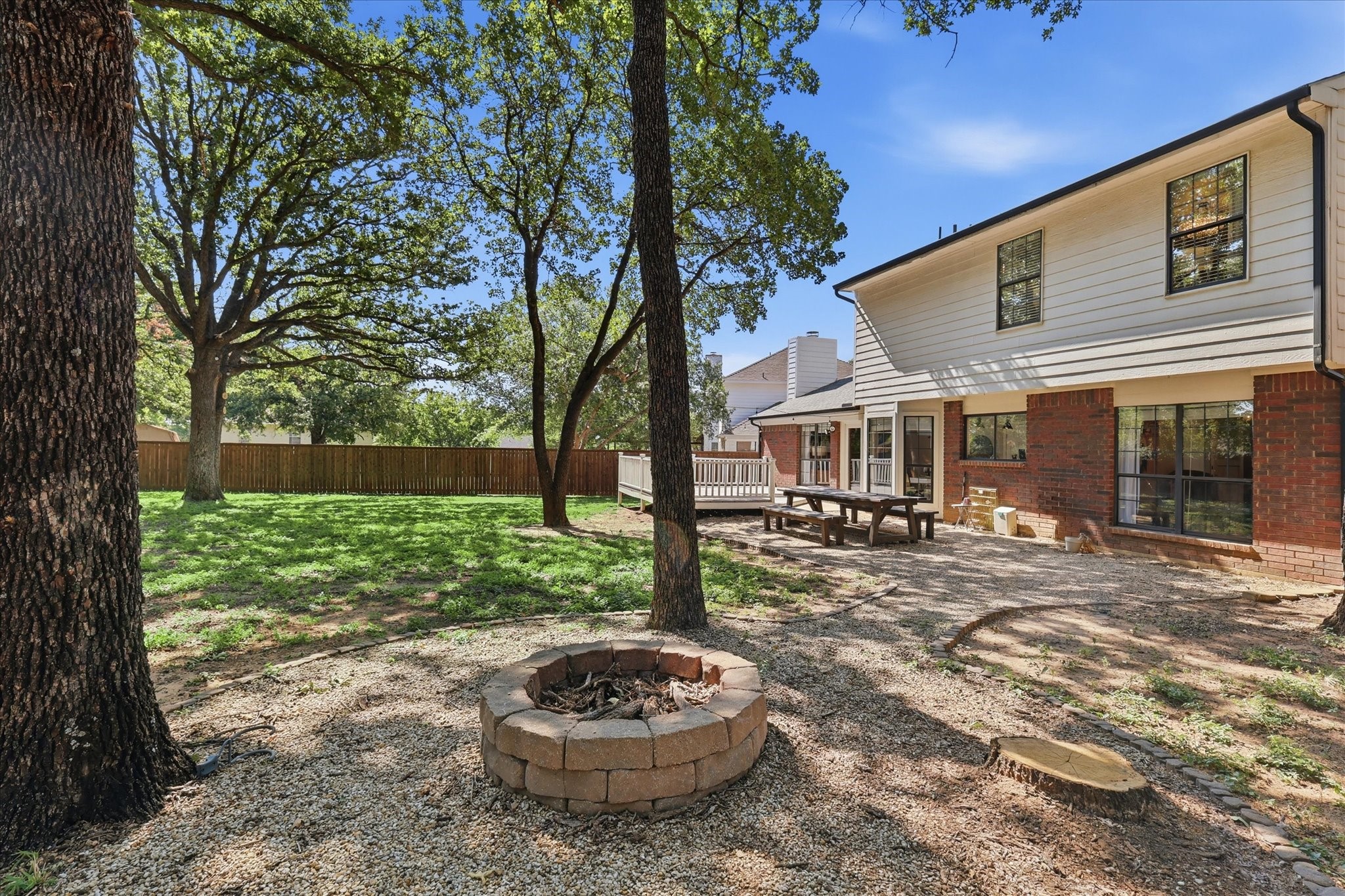 513 Fox Creek Court