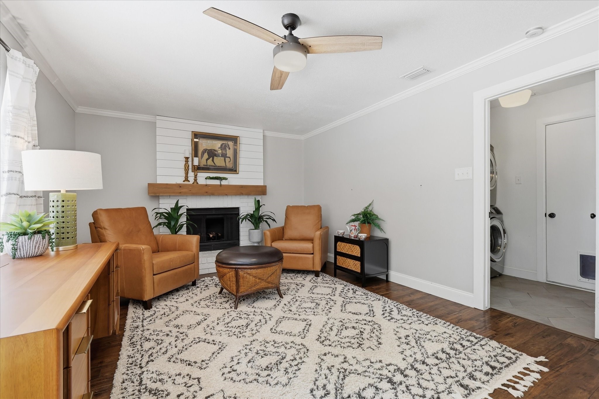 513 Fox Creek Court