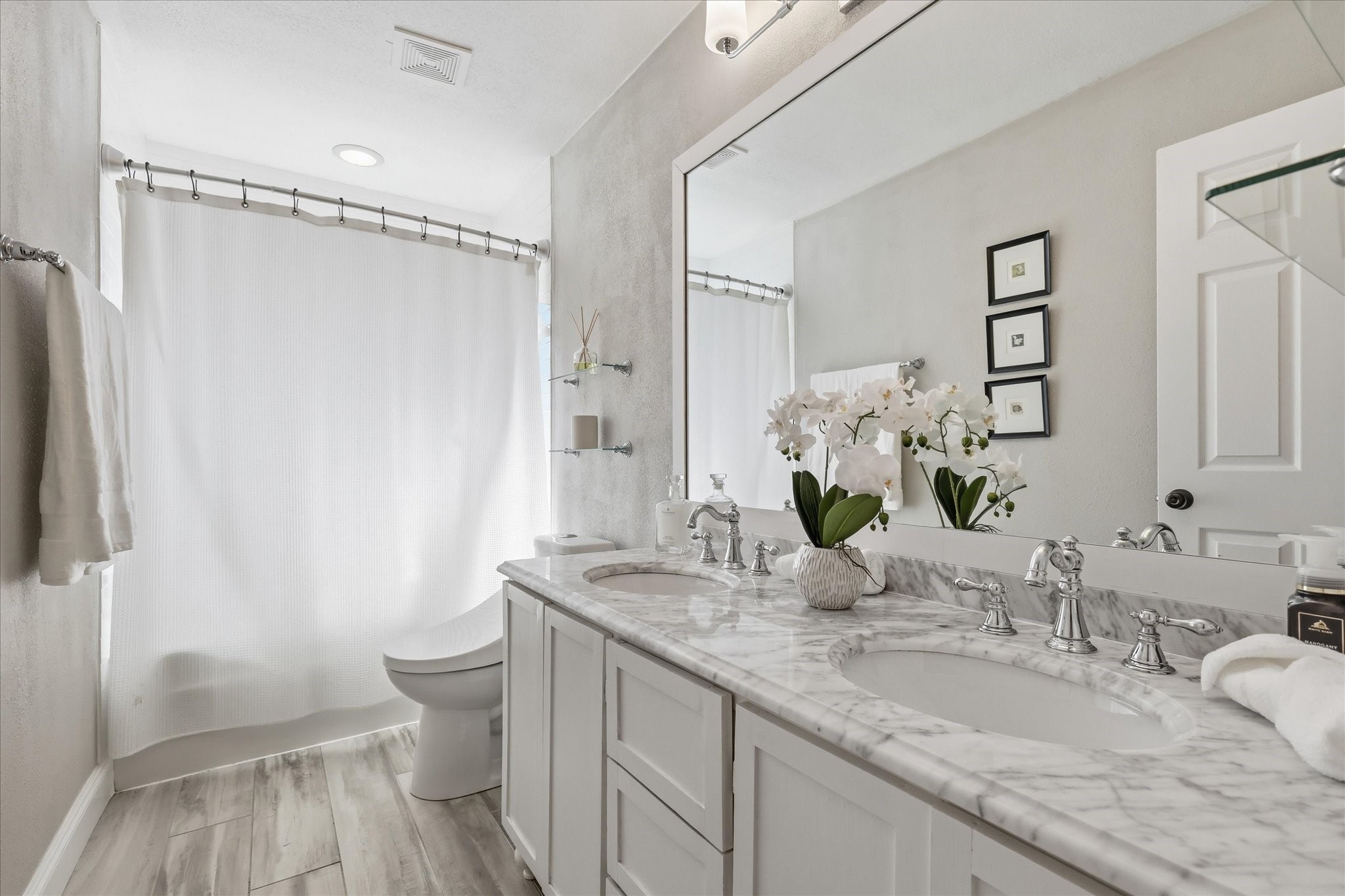 513 Fox Creek Court