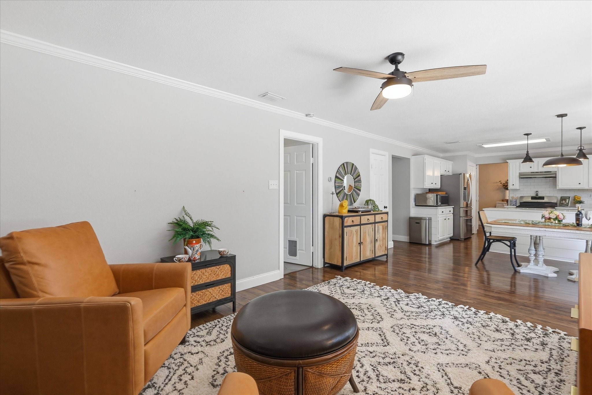513 Fox Creek Court
