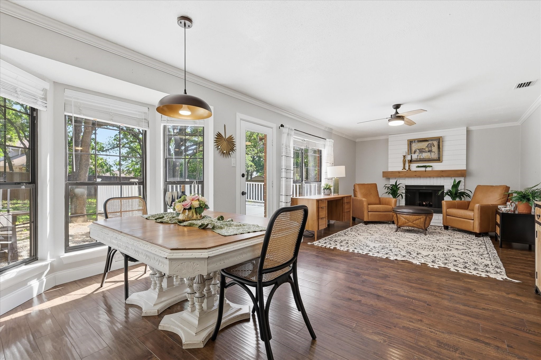 513 Fox Creek Court