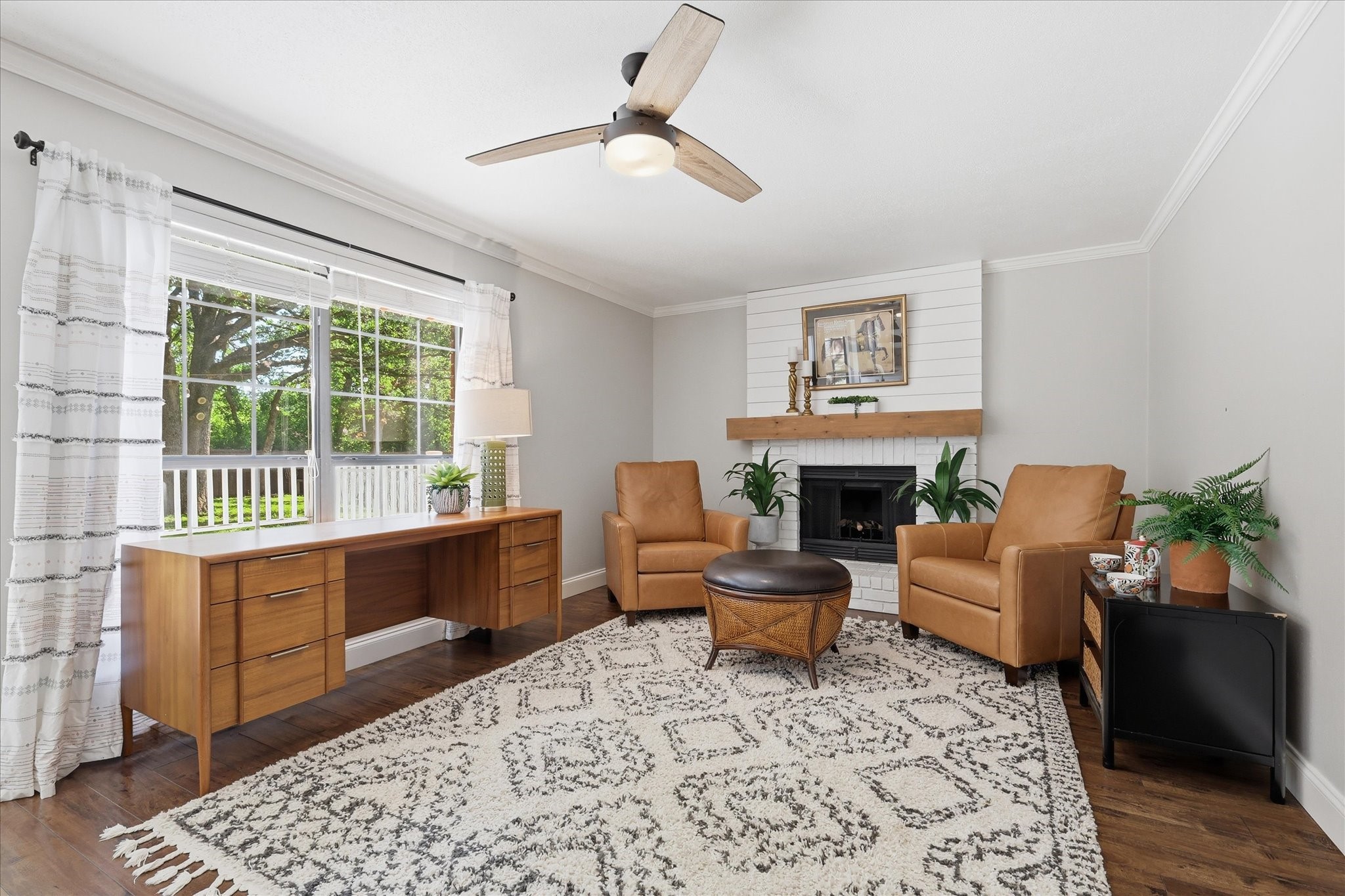 513 Fox Creek Court