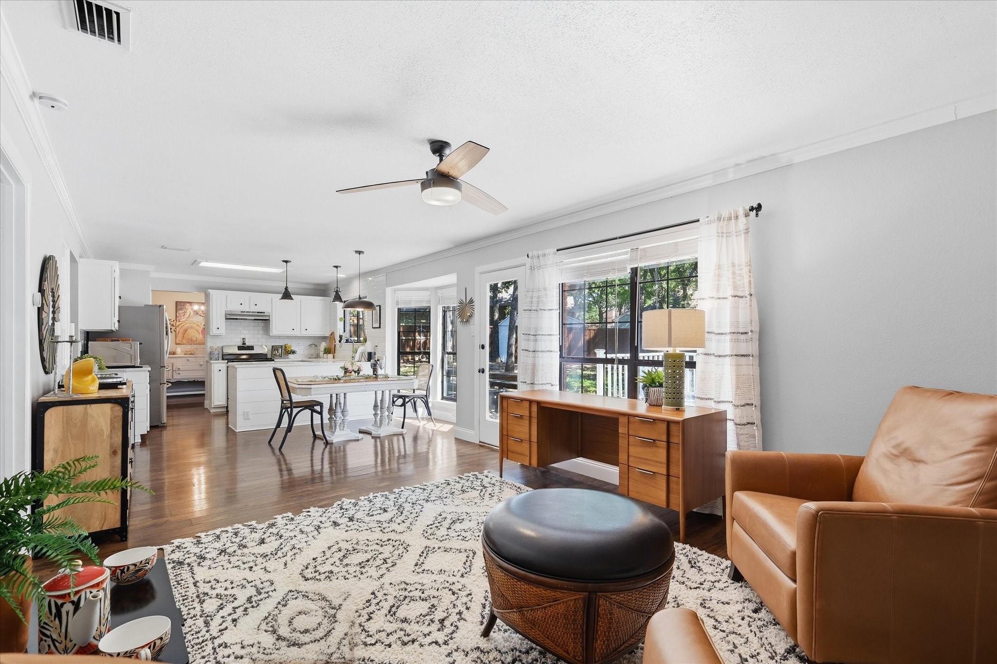 513 Fox Creek Court