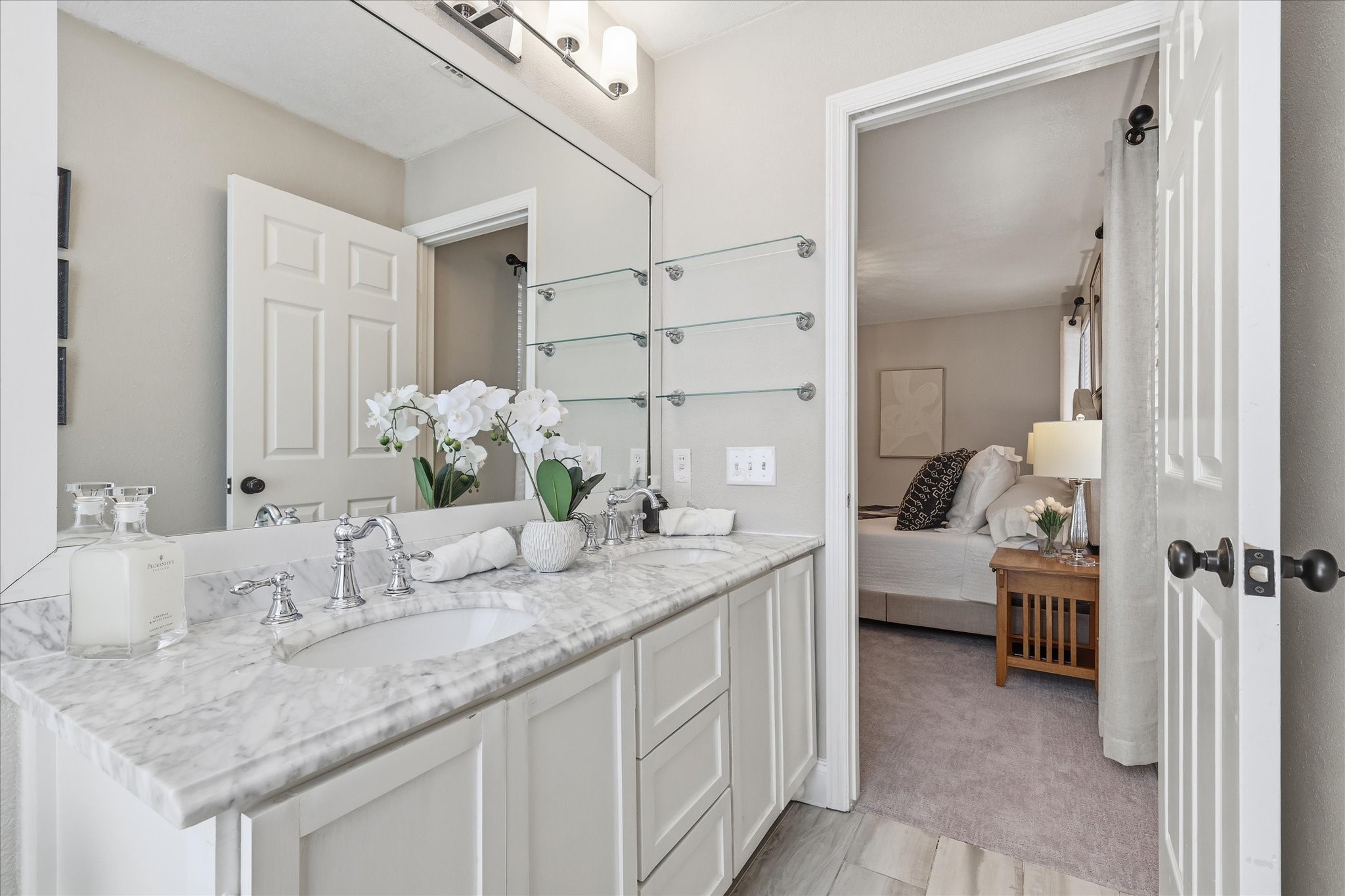 513 Fox Creek Court