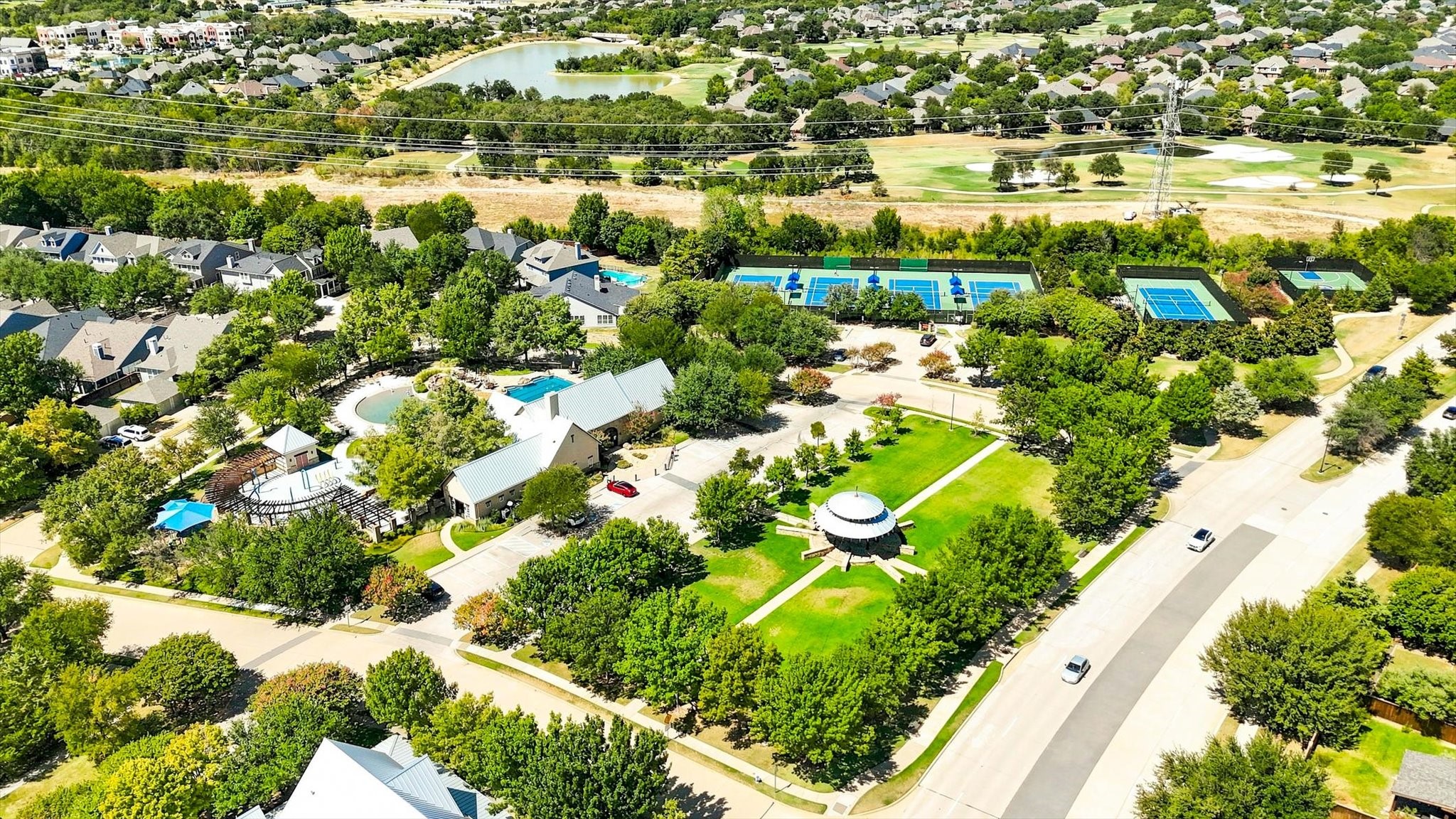 1516 Presley Way