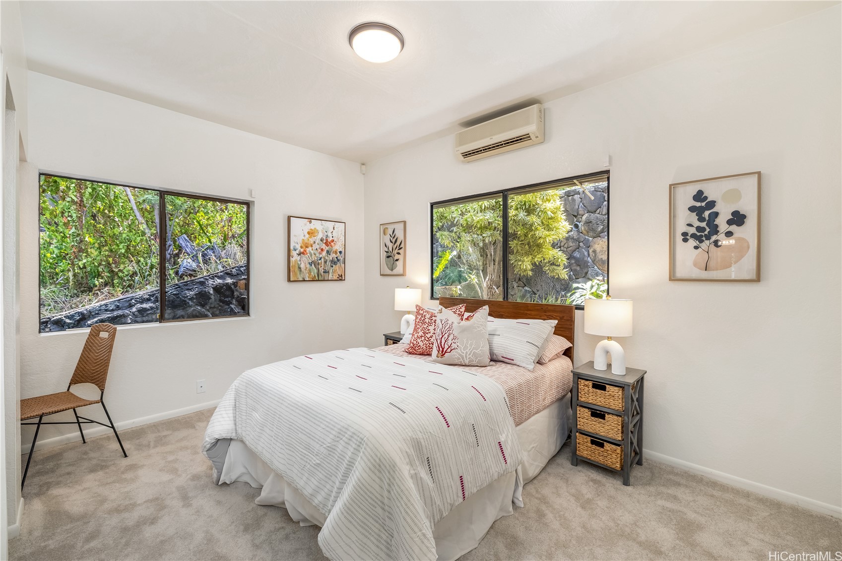 5926 Kalanianaole Highway