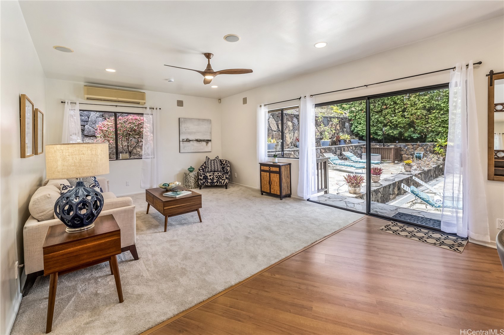 5926 Kalanianaole Highway