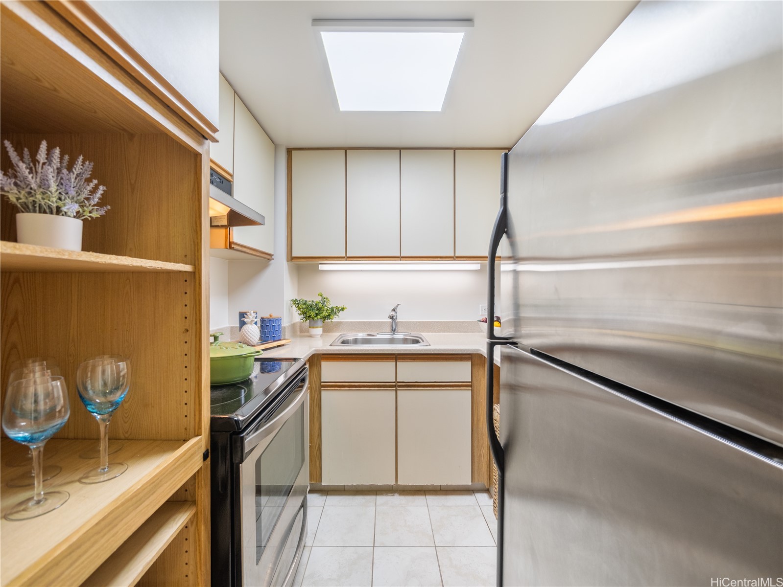 876 Curtis Street 2308