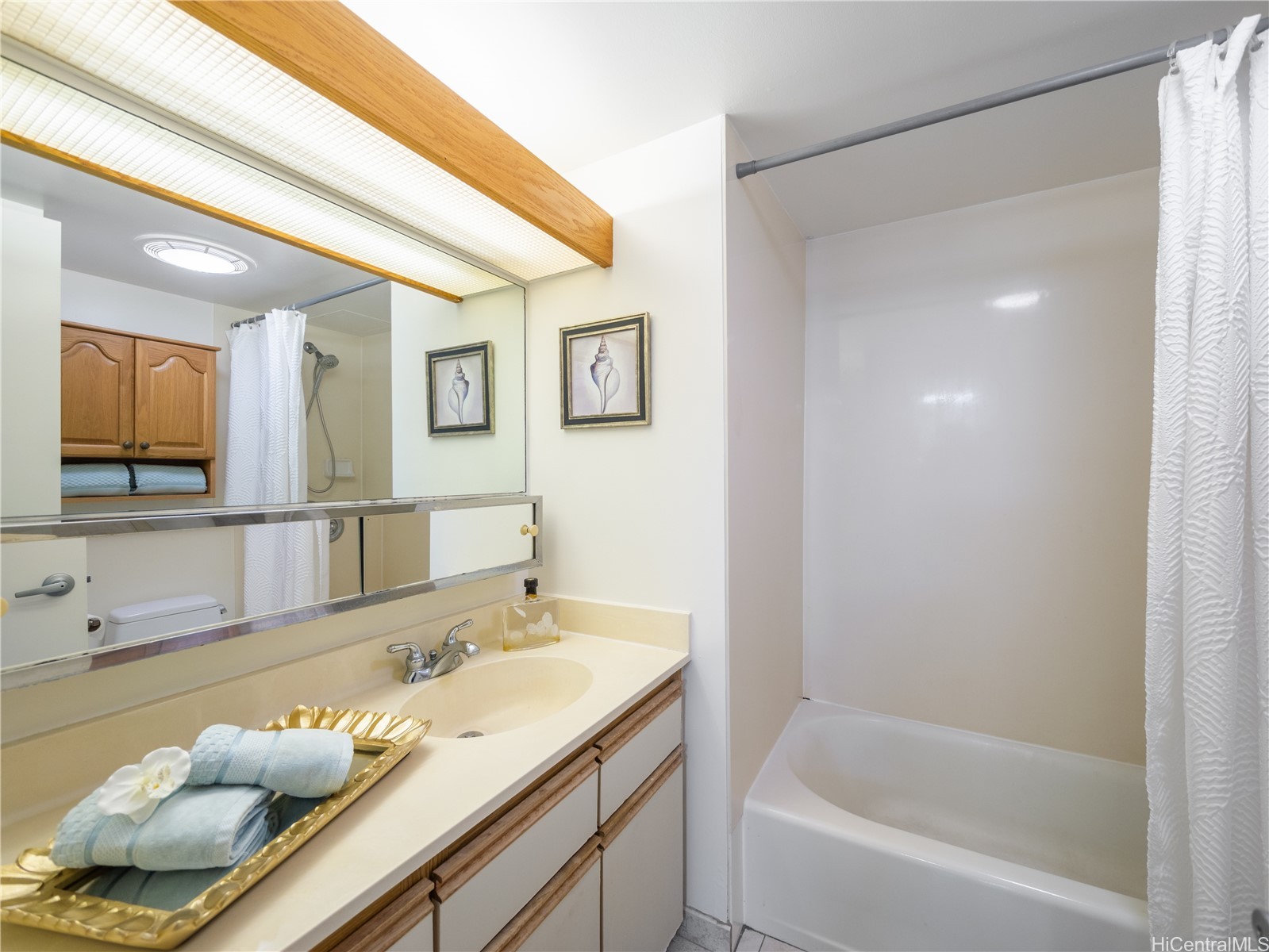 876 Curtis Street 2308
