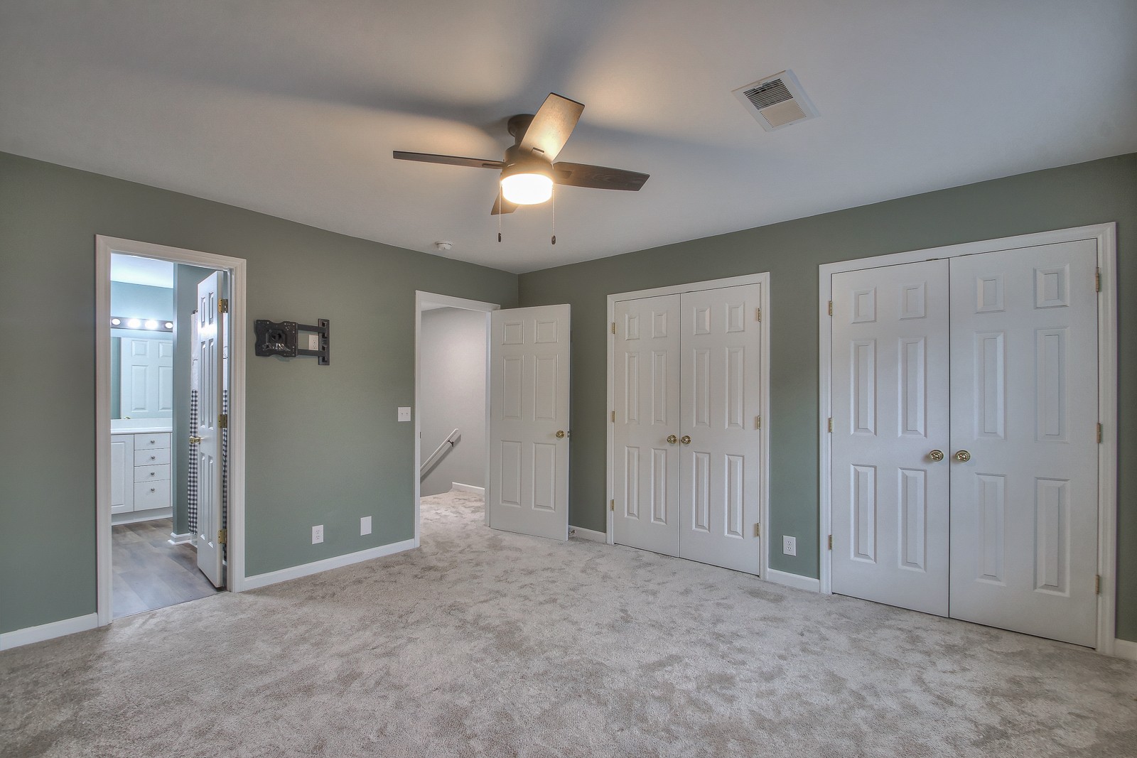 2121 Highway 12, S Unit: 157