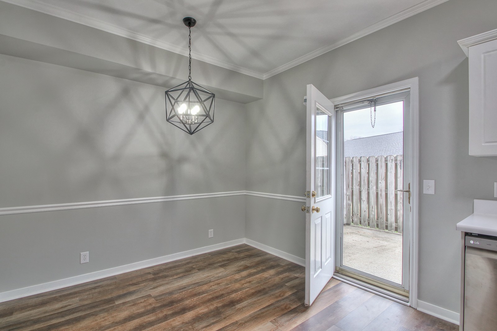 2121 Highway 12, S Unit: 157