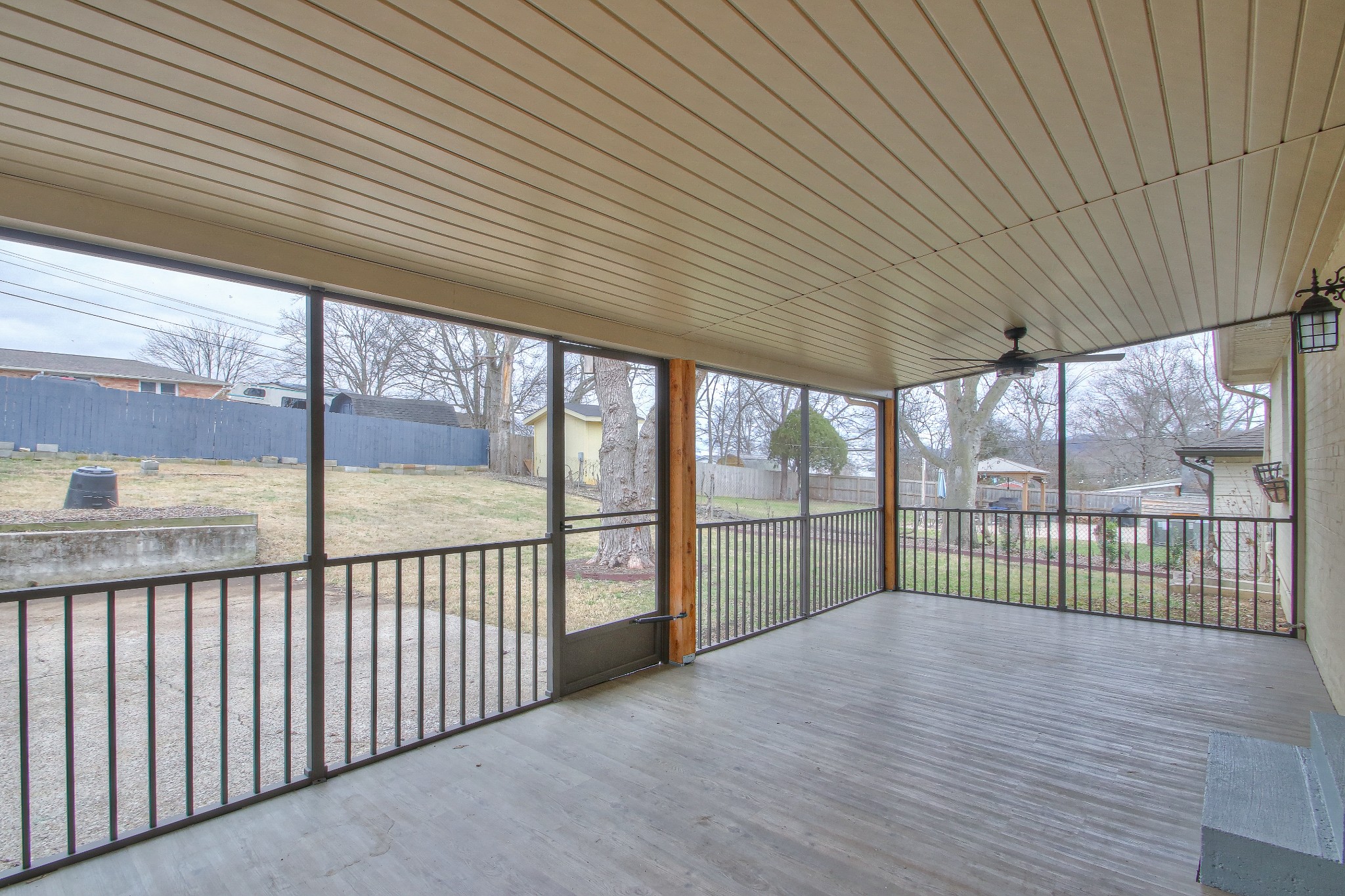 531 River Rouge Dr