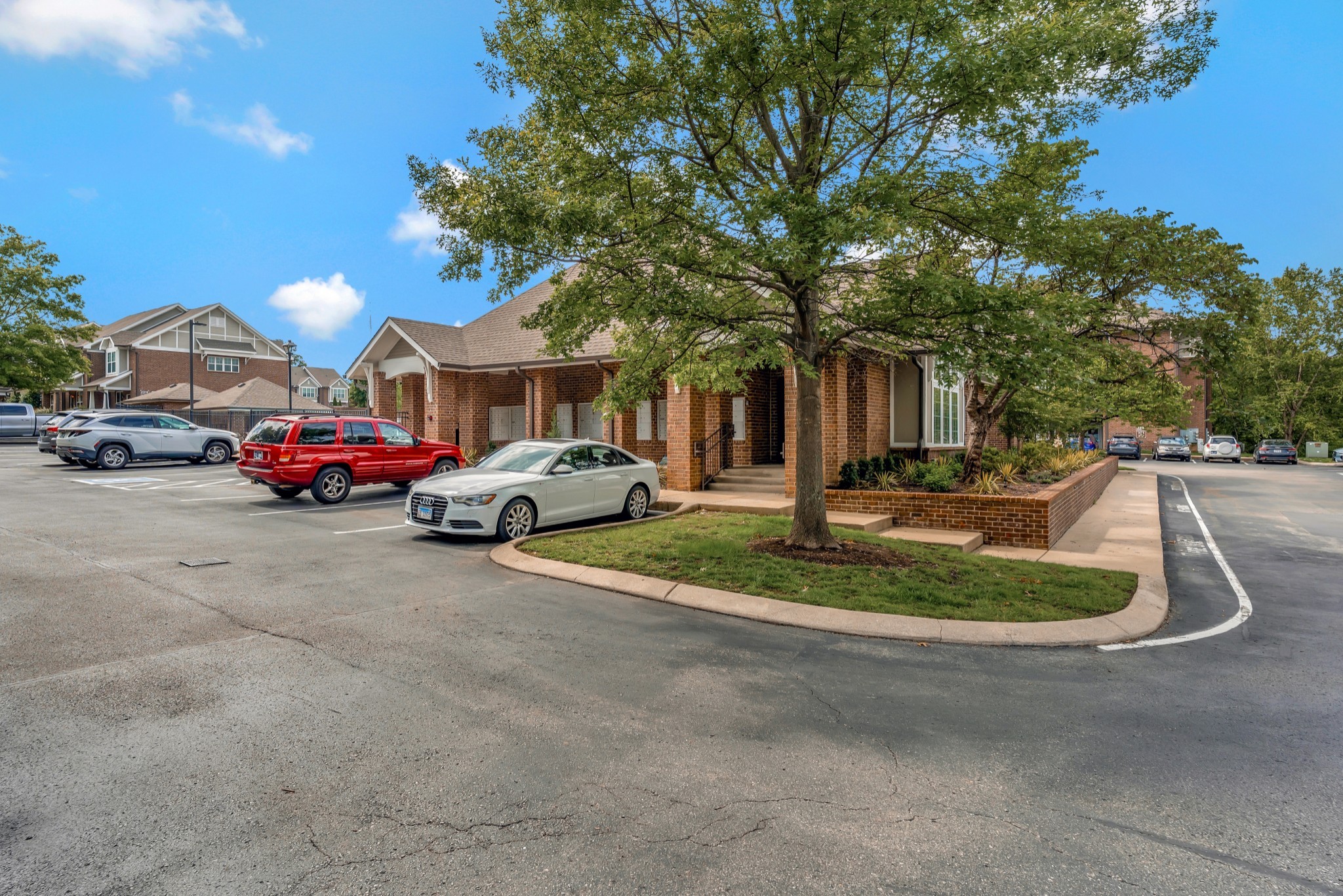 2310 Elliott Ave Unit: 611