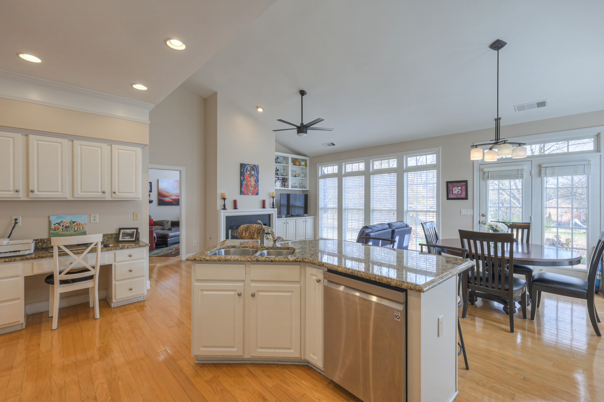 6331 Williams Grove Dr