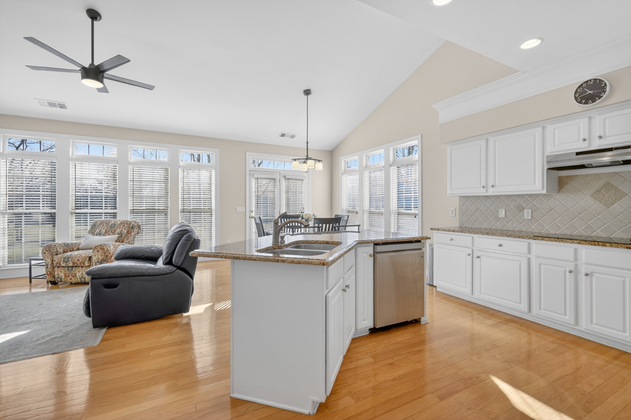 6331 Williams Grove Dr