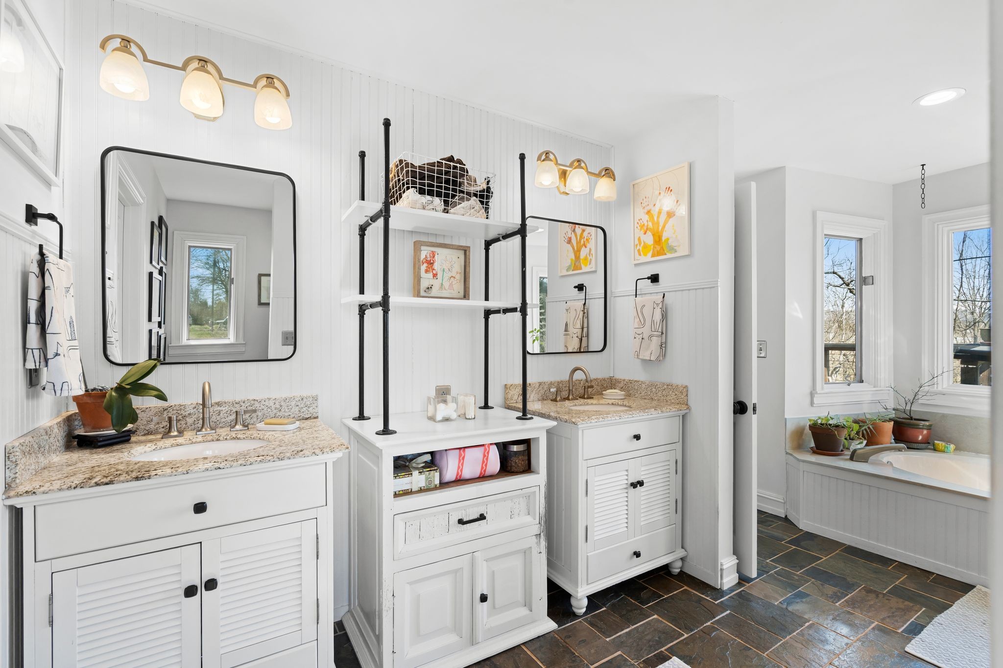 2496 Old Natchez Trce