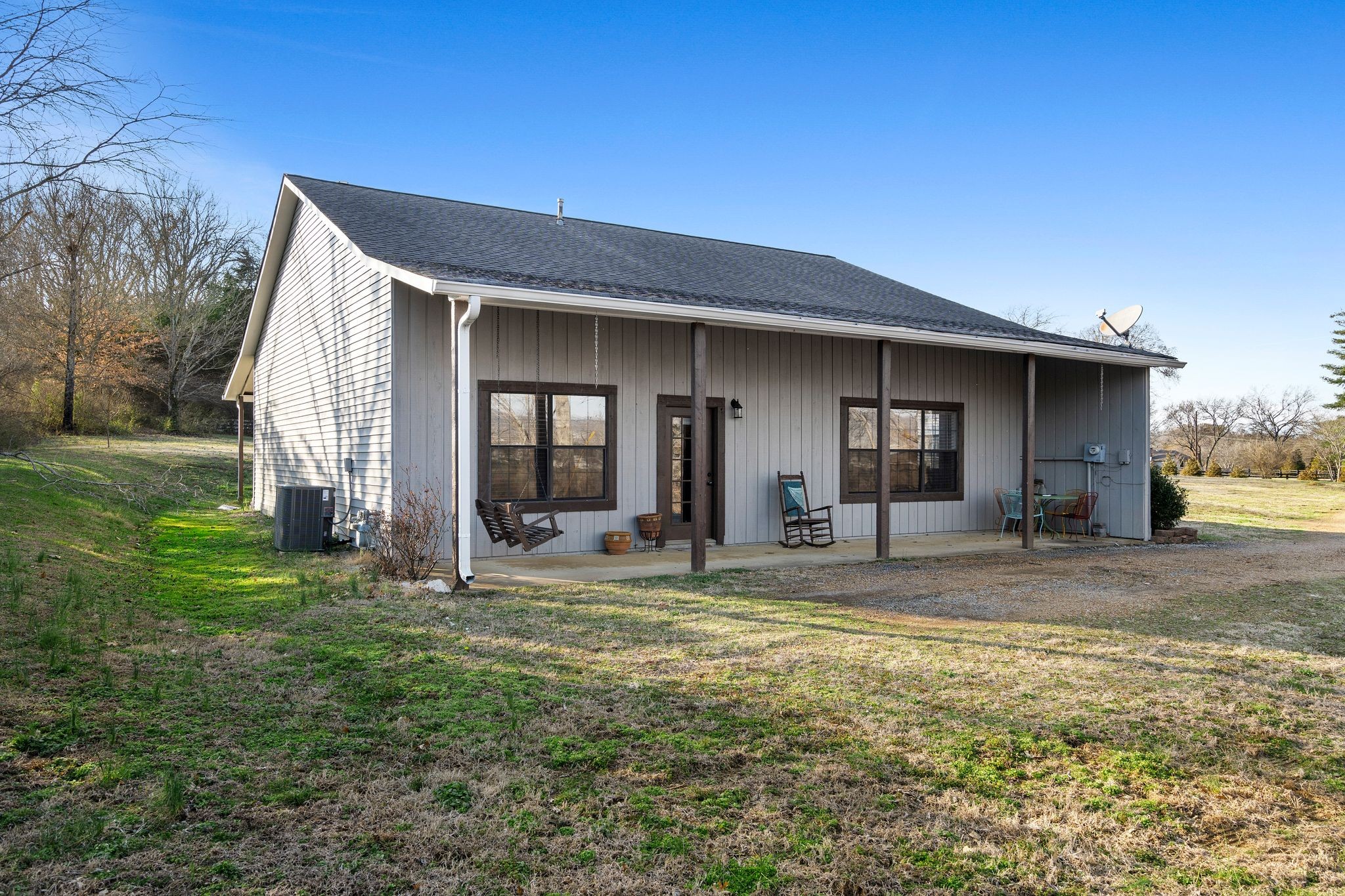 2496 Old Natchez Trce