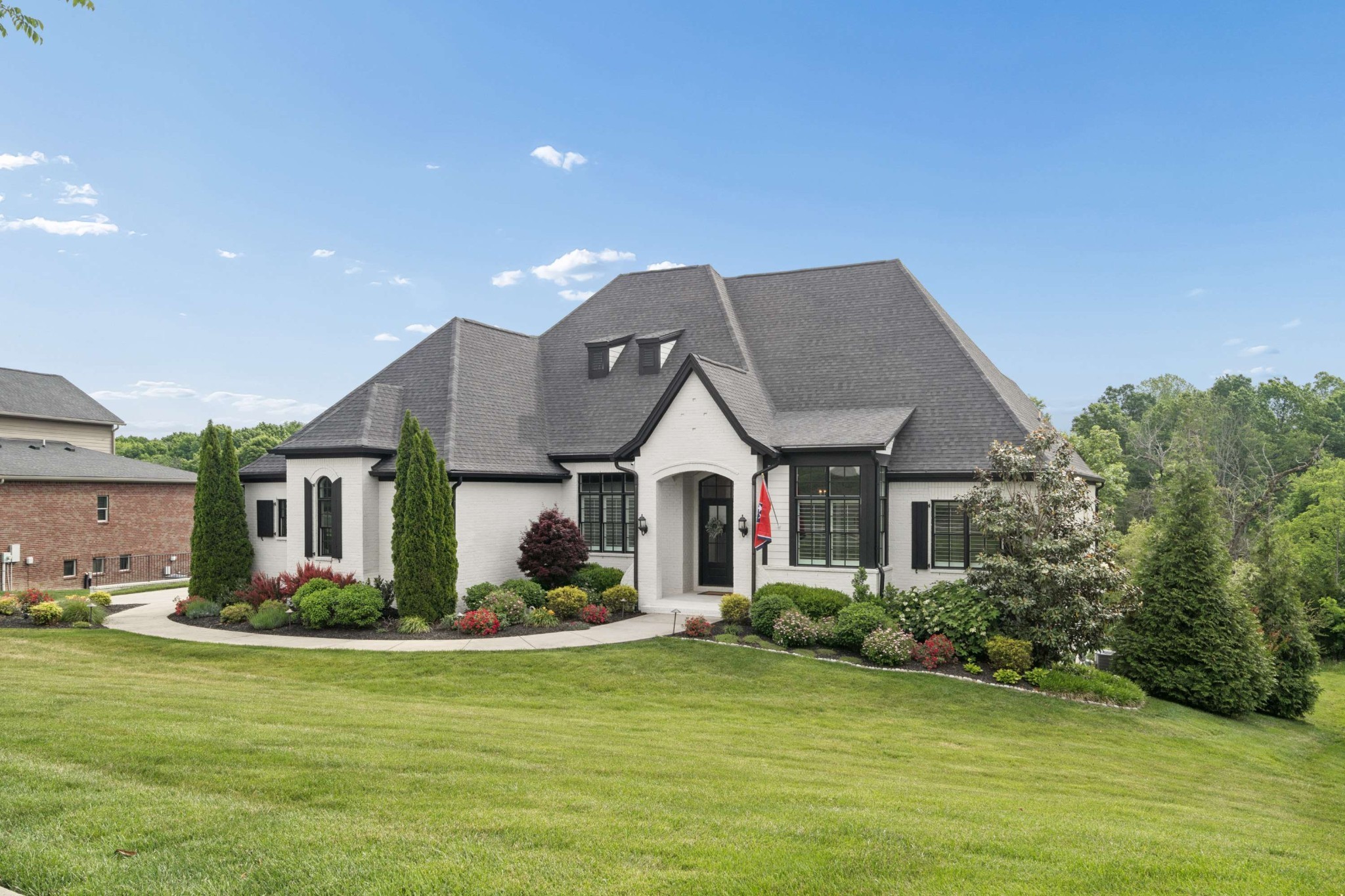1863 Burland Cres