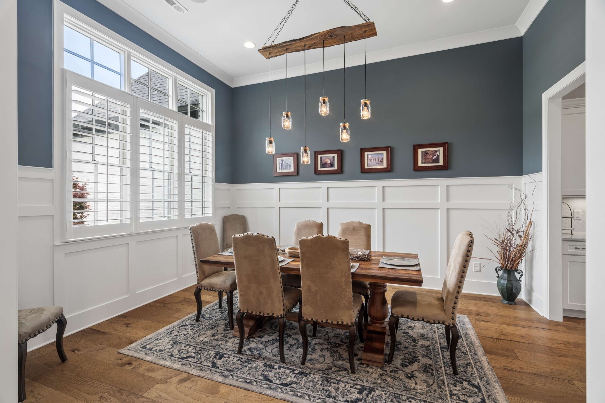 1863 Burland Cres