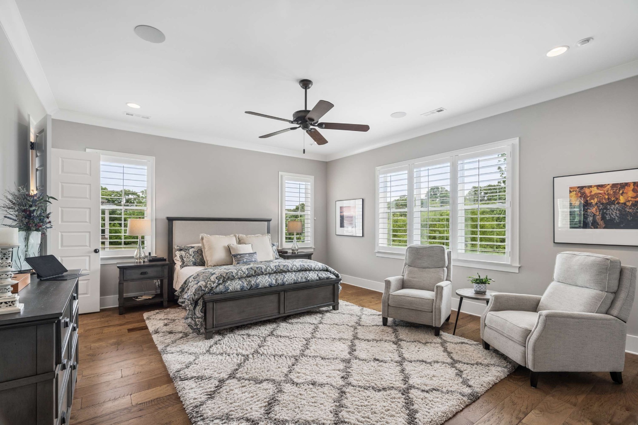 1863 Burland Cres
