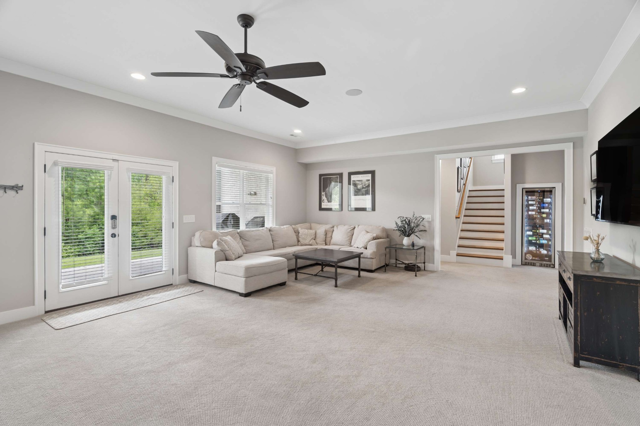 1863 Burland Cres