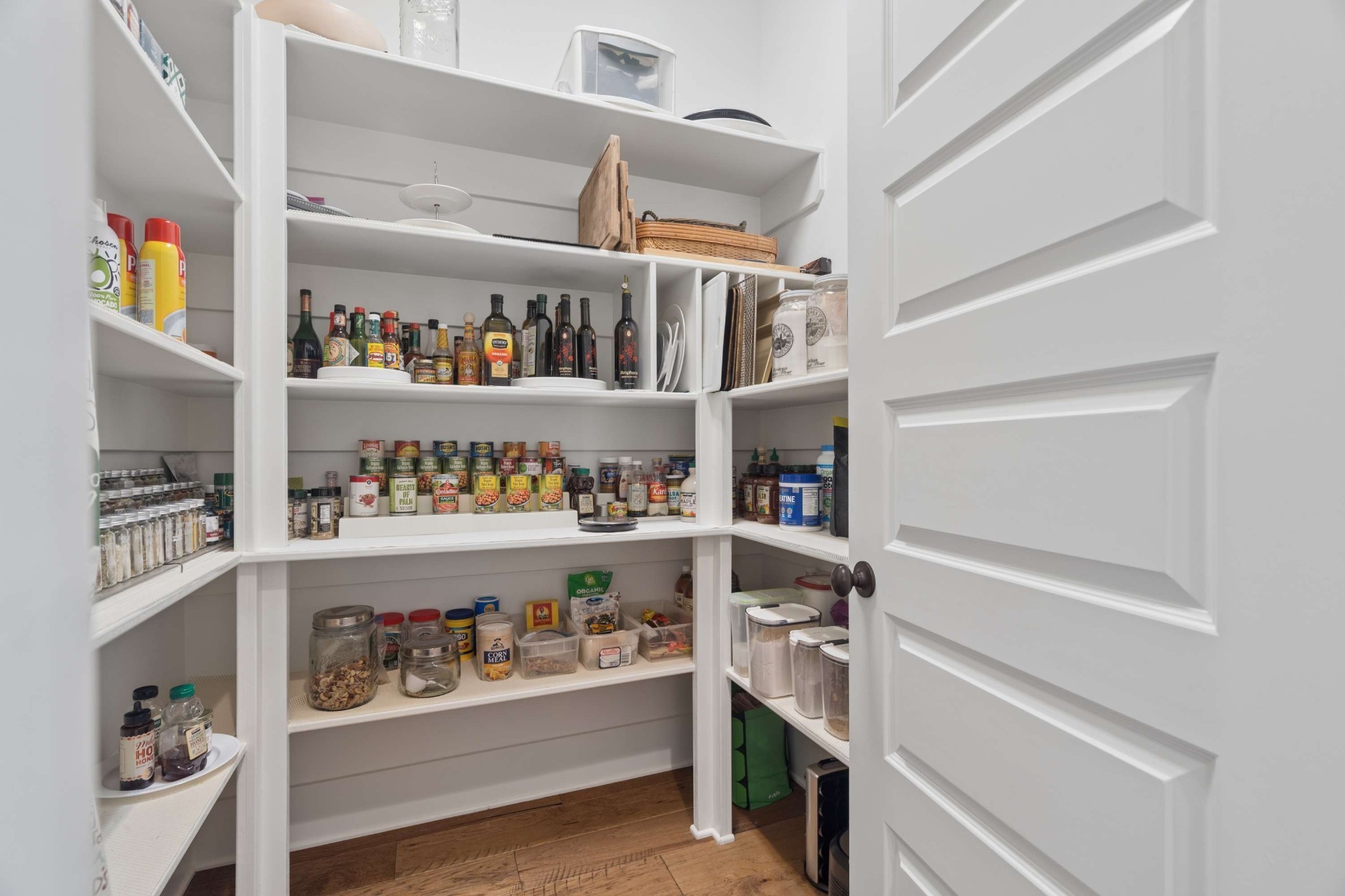 1863 Burland Cres