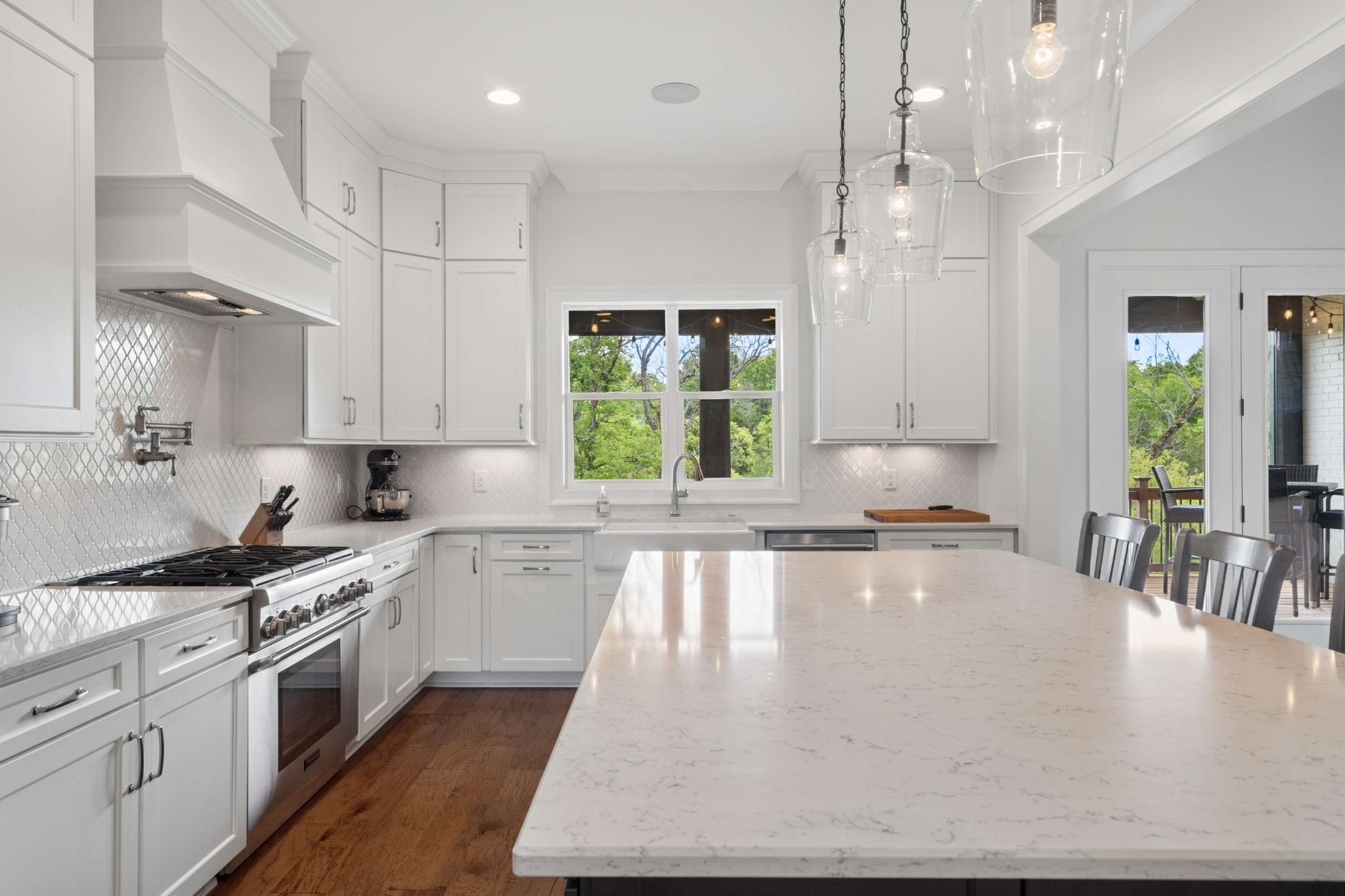 1863 Burland Cres