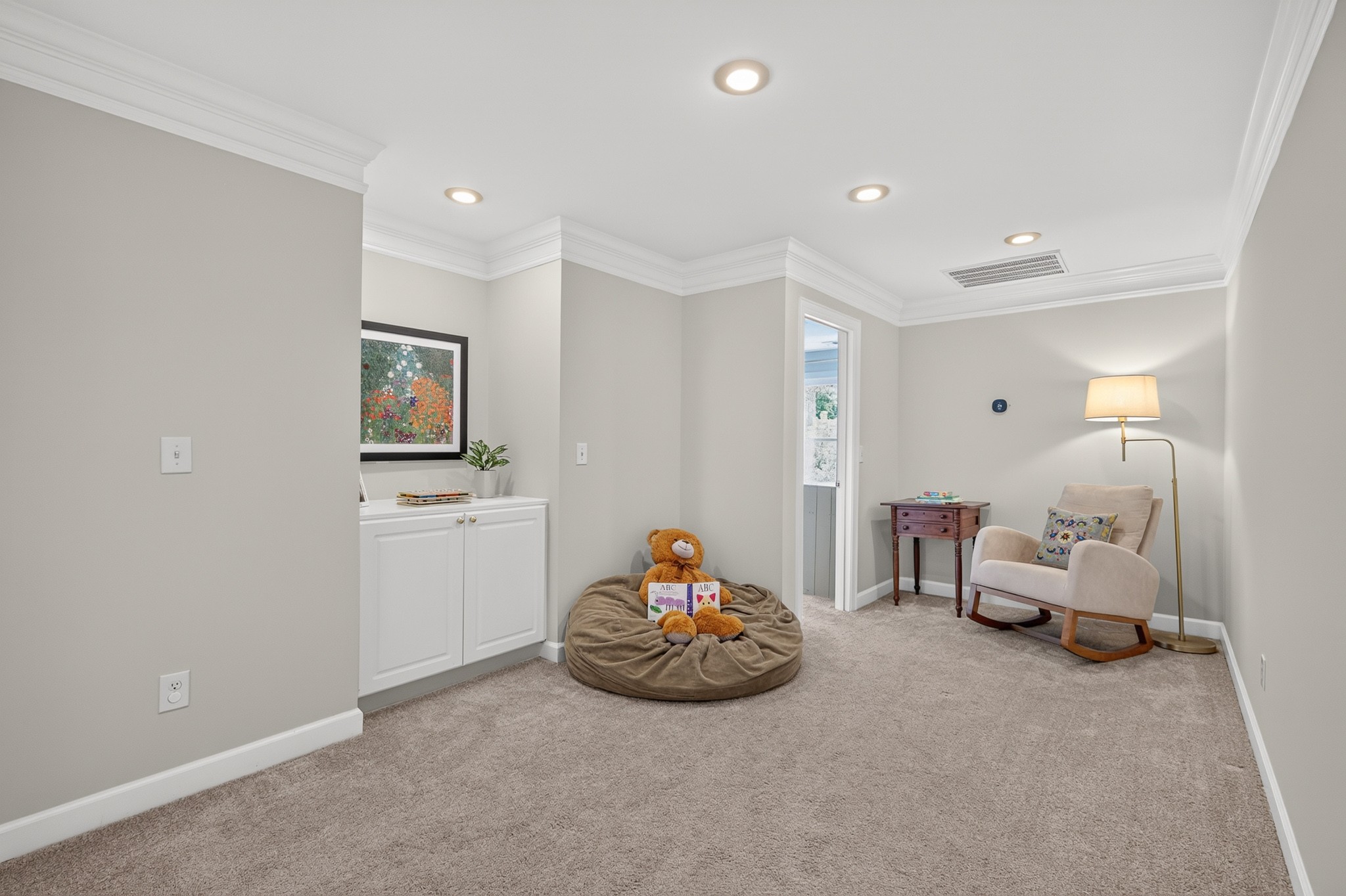 612 Eastcastle Ct