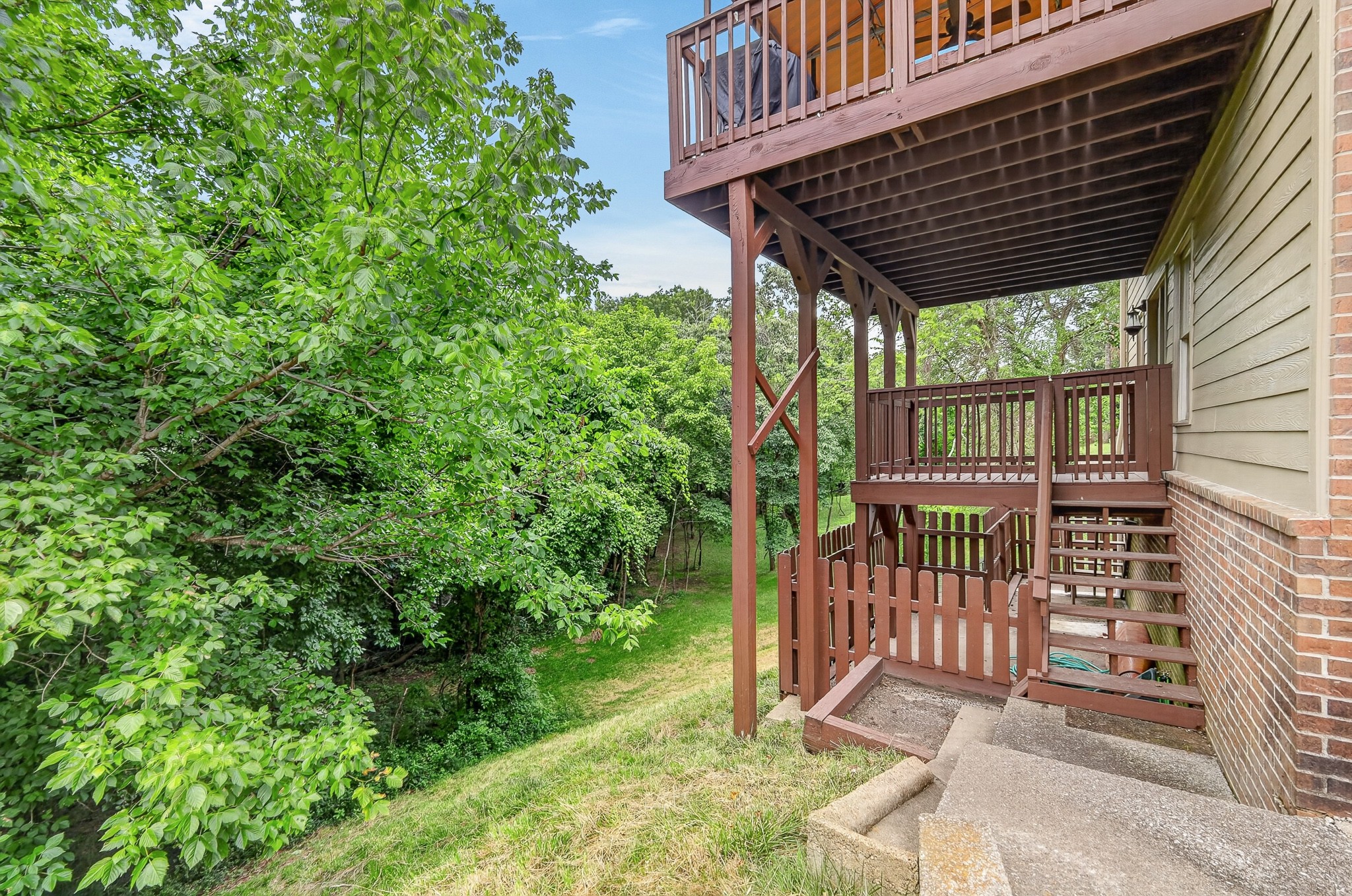 612 Eastcastle Ct