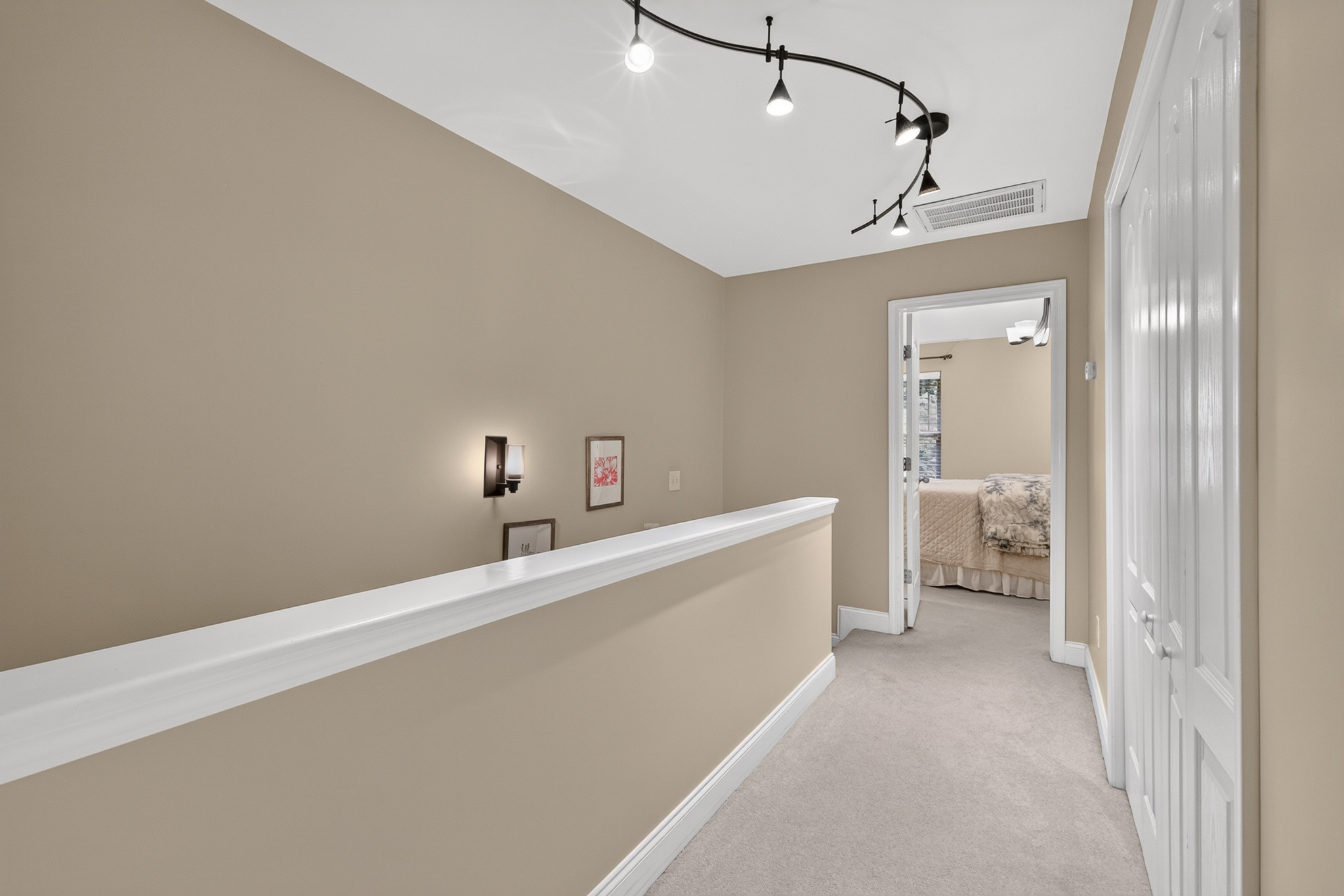 1071 Woodbury Falls Dr