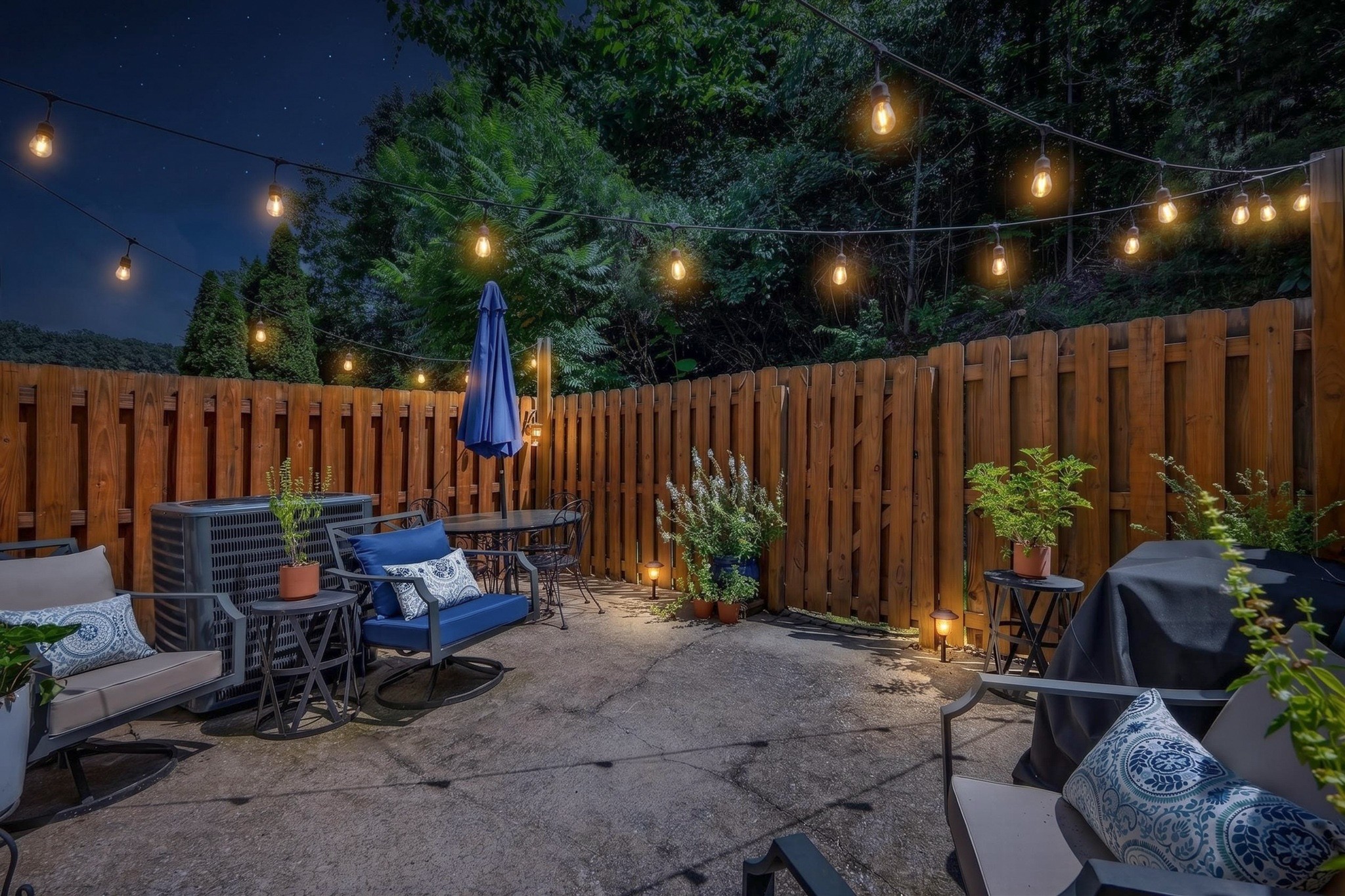 1071 Woodbury Falls Dr