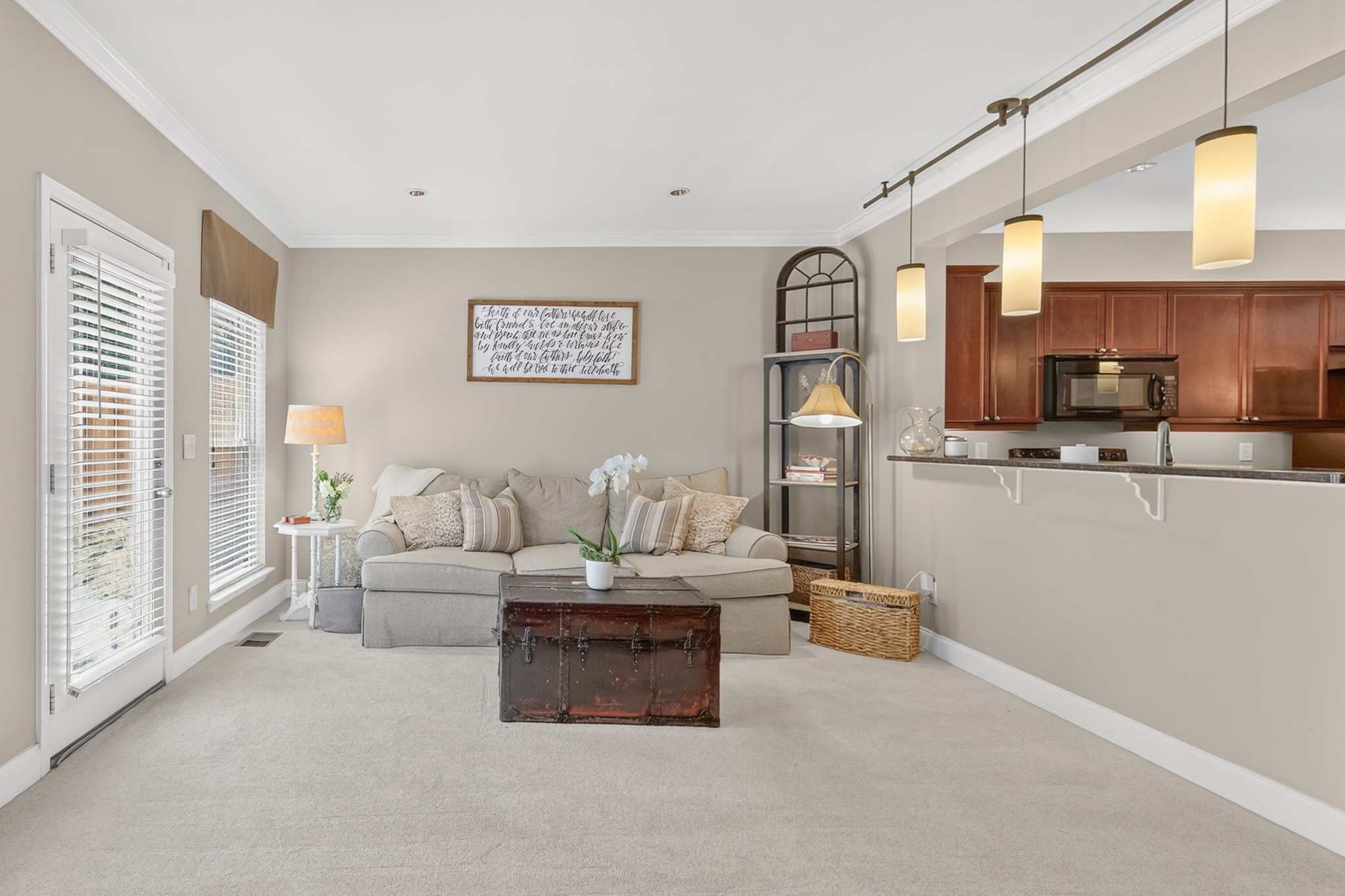 1071 Woodbury Falls Dr