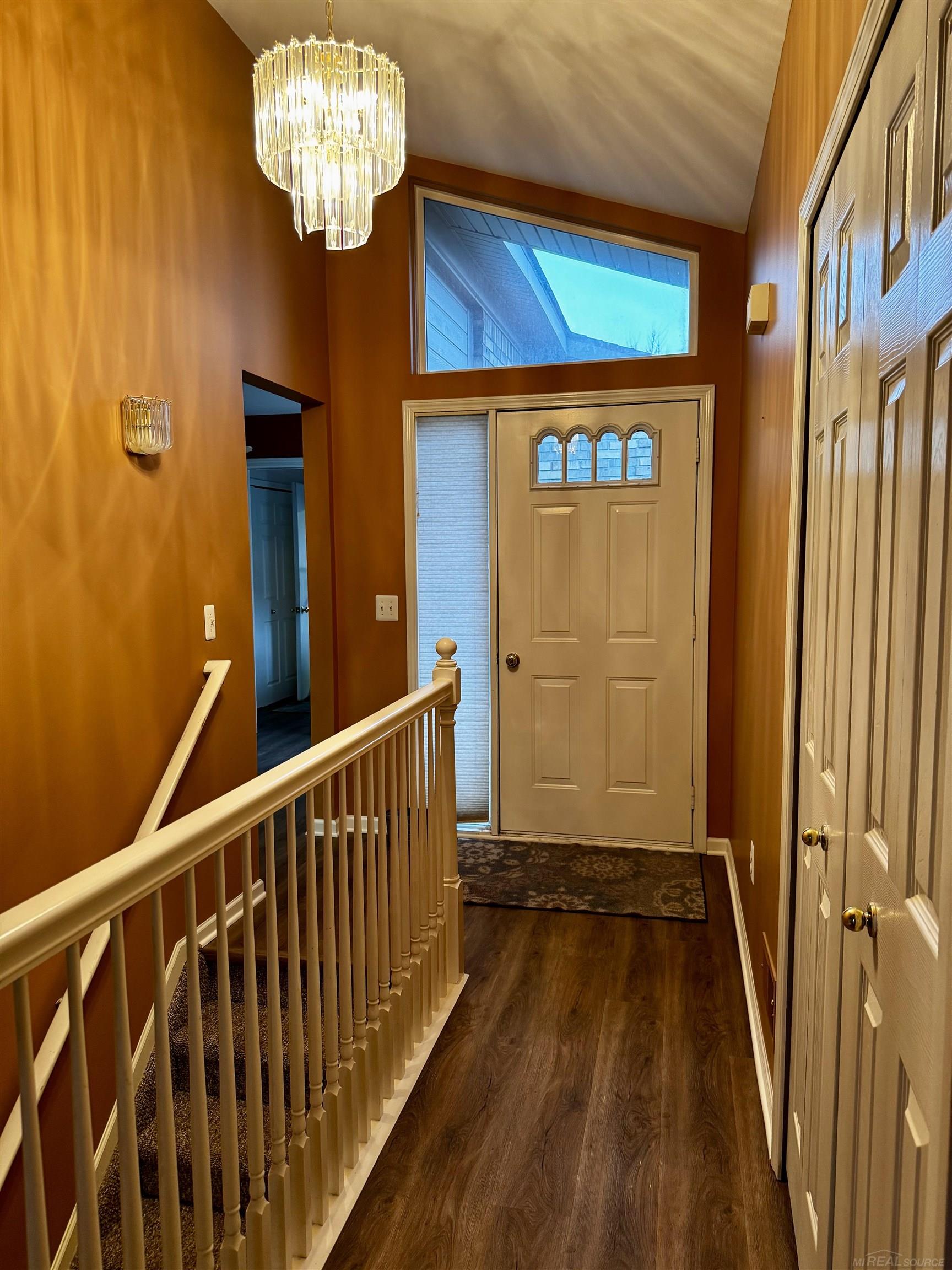 11361 Oak Grove Court, Washington T-WI