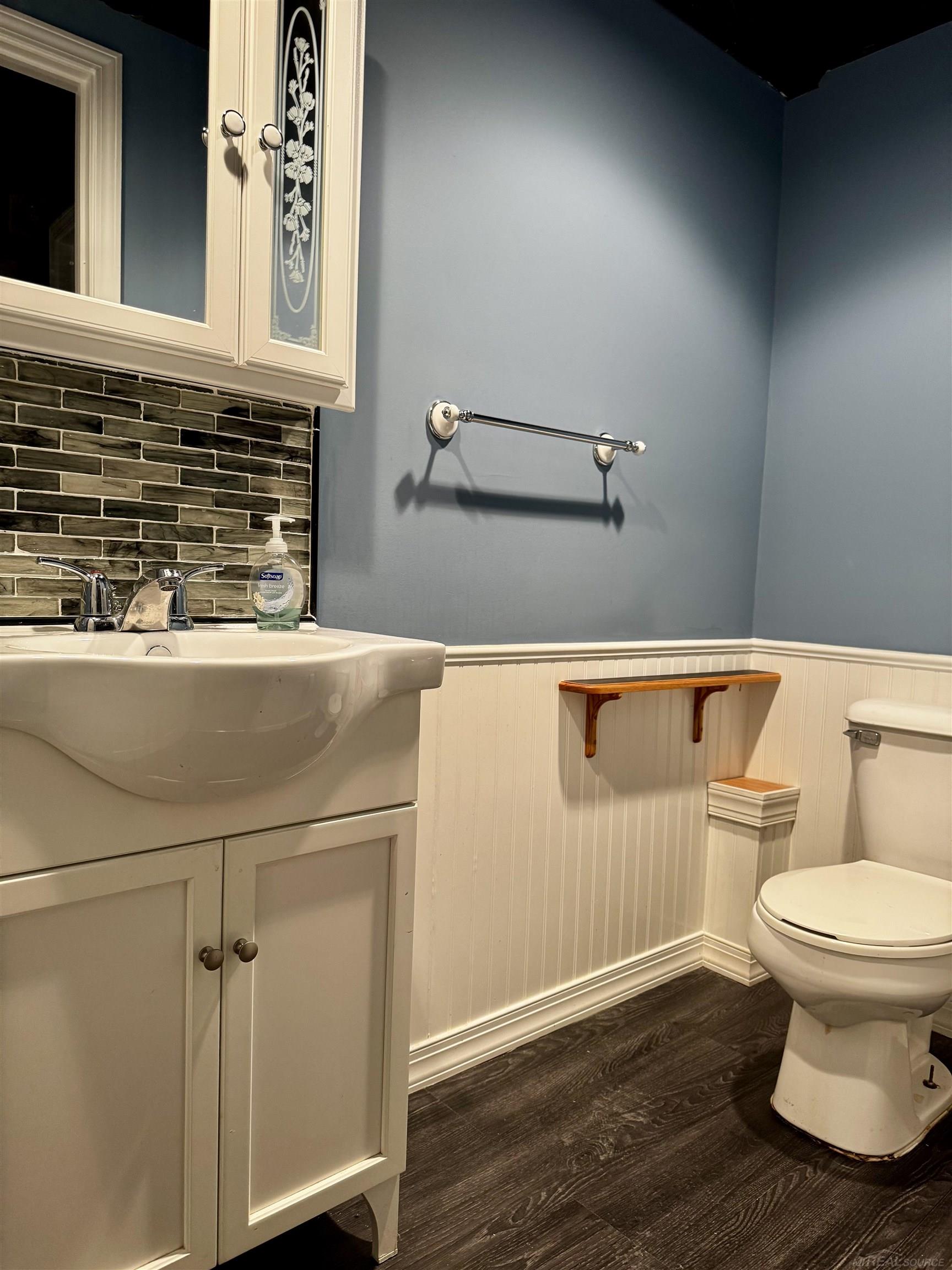 11361 Oak Grove Court, Washington T-WI