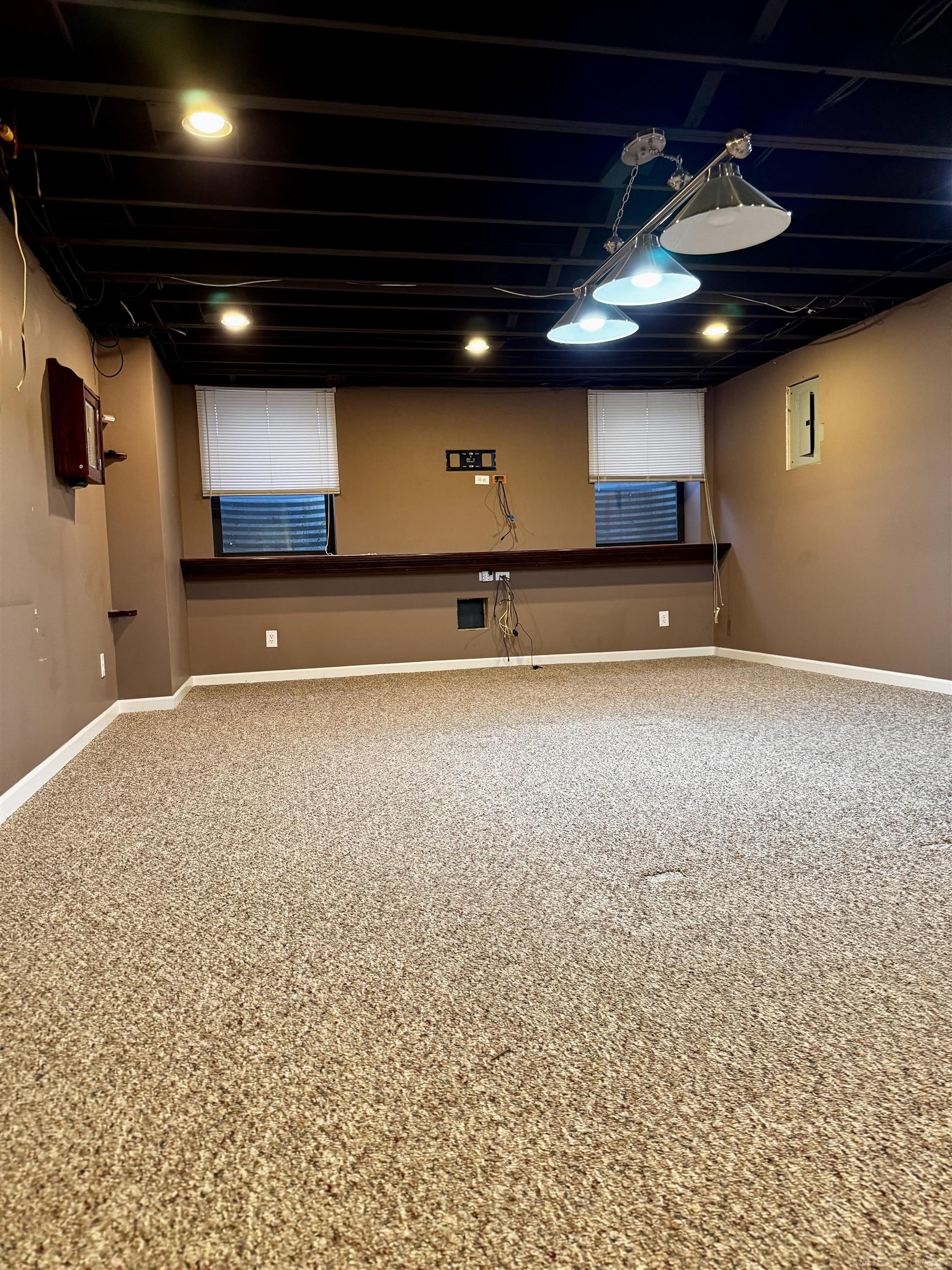 11361 Oak Grove Court, Washington T-WI