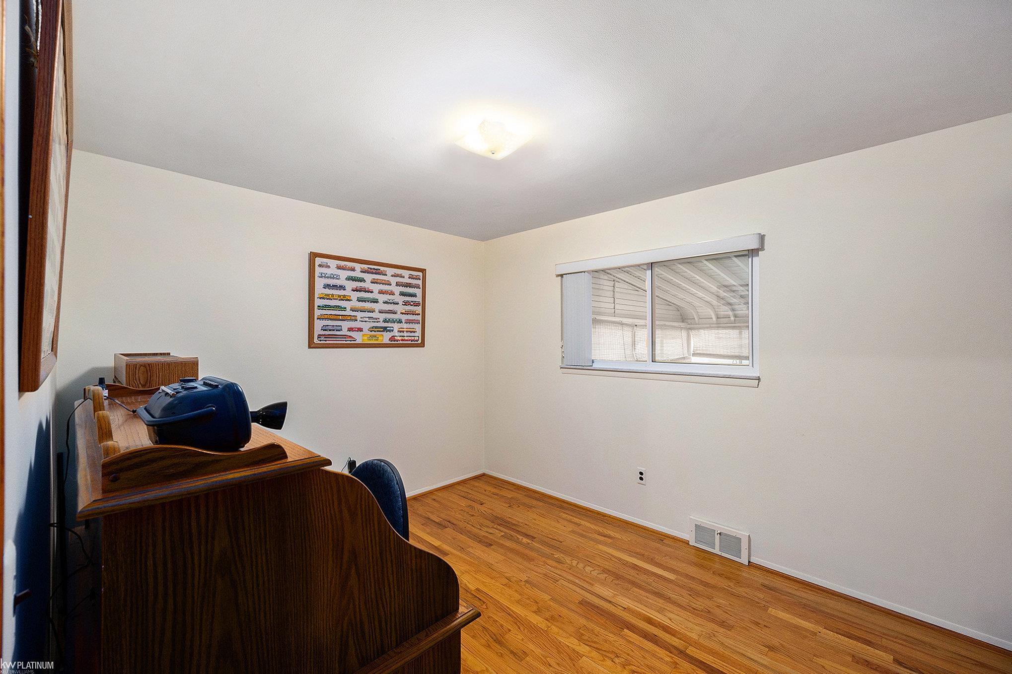 35361 Lana Lane