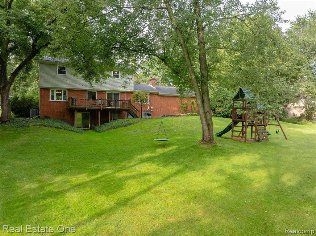 2112 Bretton Drive
